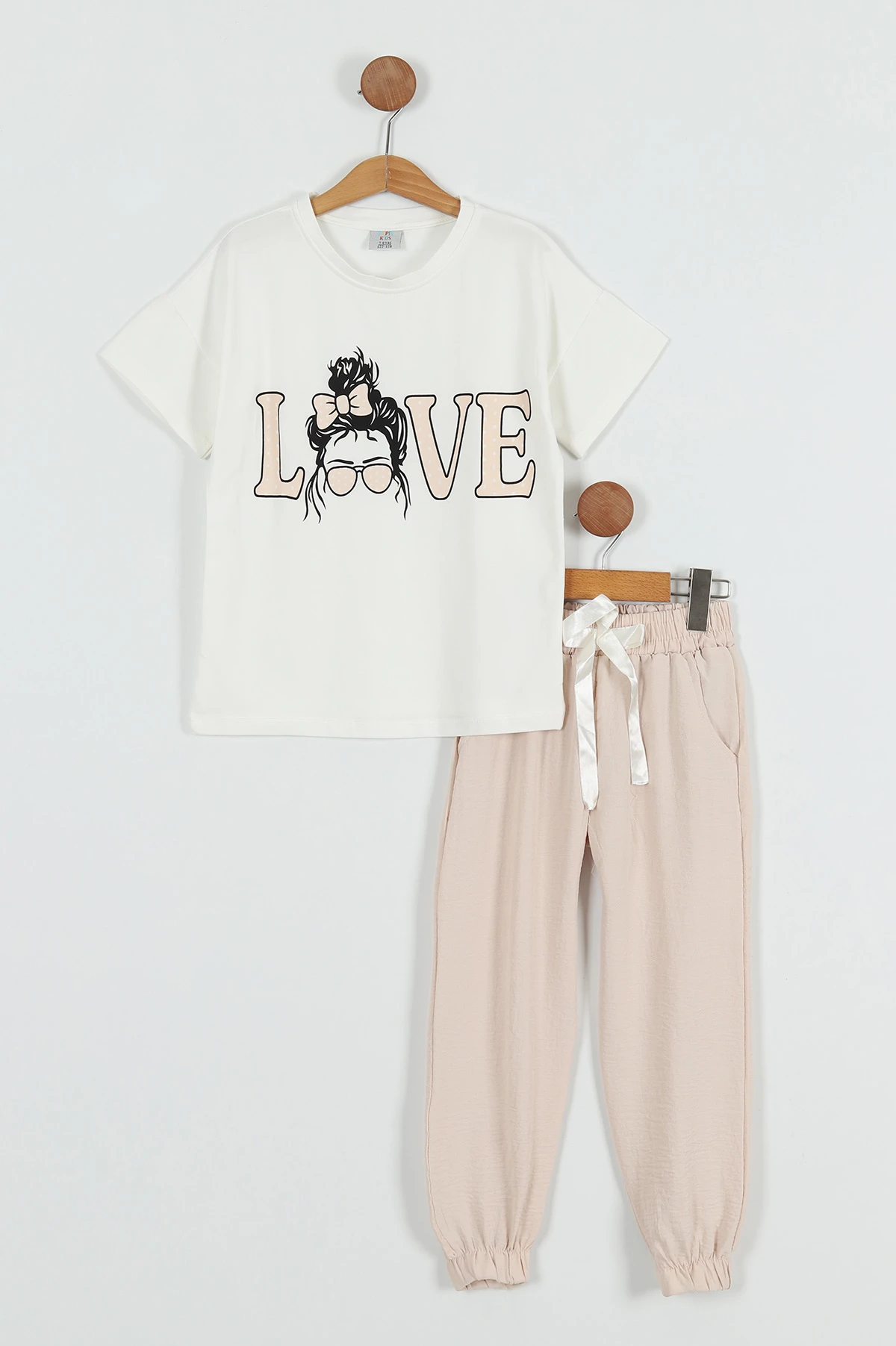 Krem (7-14 Yaş) Love Baskılı Kız Çocuk Takım 254739