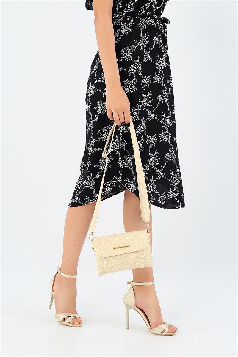 Krem Bayan Omuz Çantası 37006