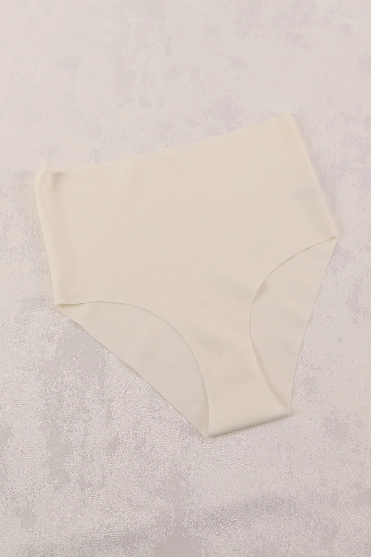 Krem Dikişsiz Lazer Kesim Kadın Külot 416079