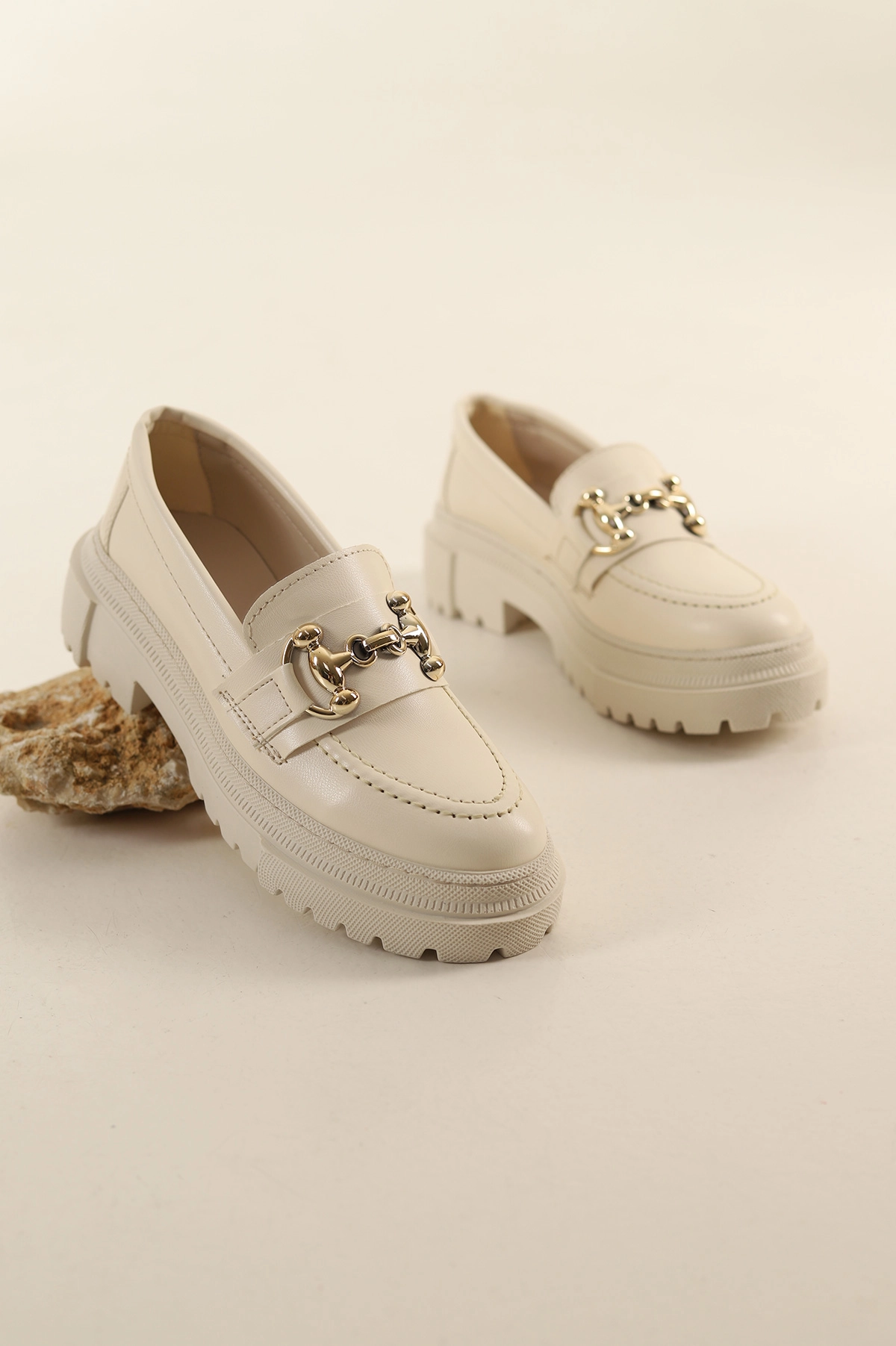 Krem Gold Tokalı Kalın Taban Loafer Ayakkabı 279845