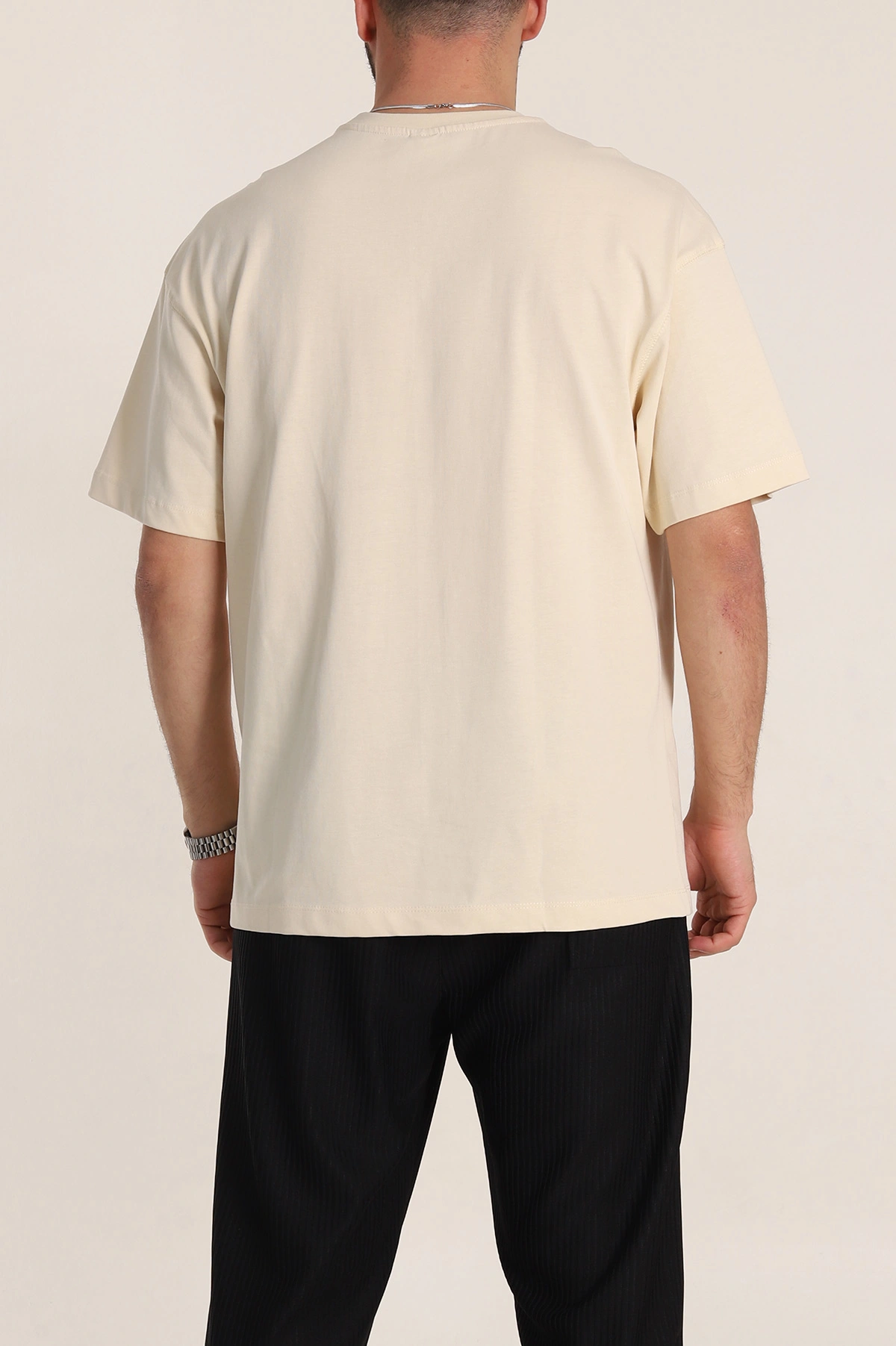 Krem Oversize Dikiş Detaylı Basic Erkek Tişört 348836
