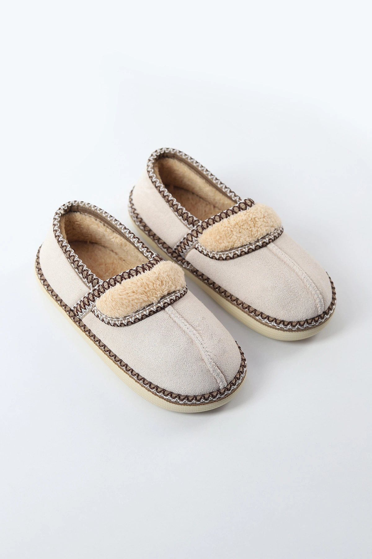 Krem Peluş Kadın Ev Babeti 495012