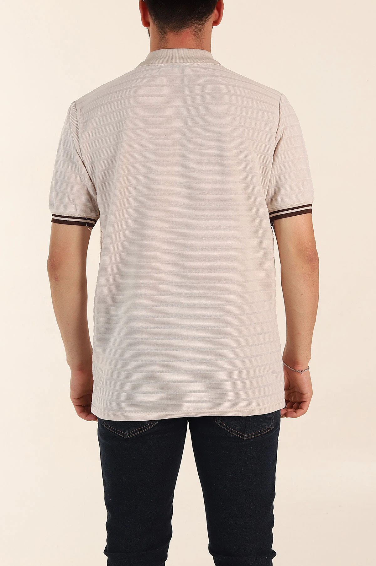 Krem Regular Fit Çizgi Dokulu Fermuarlı Polo Yaka Erkek Triko Tişört 370064
