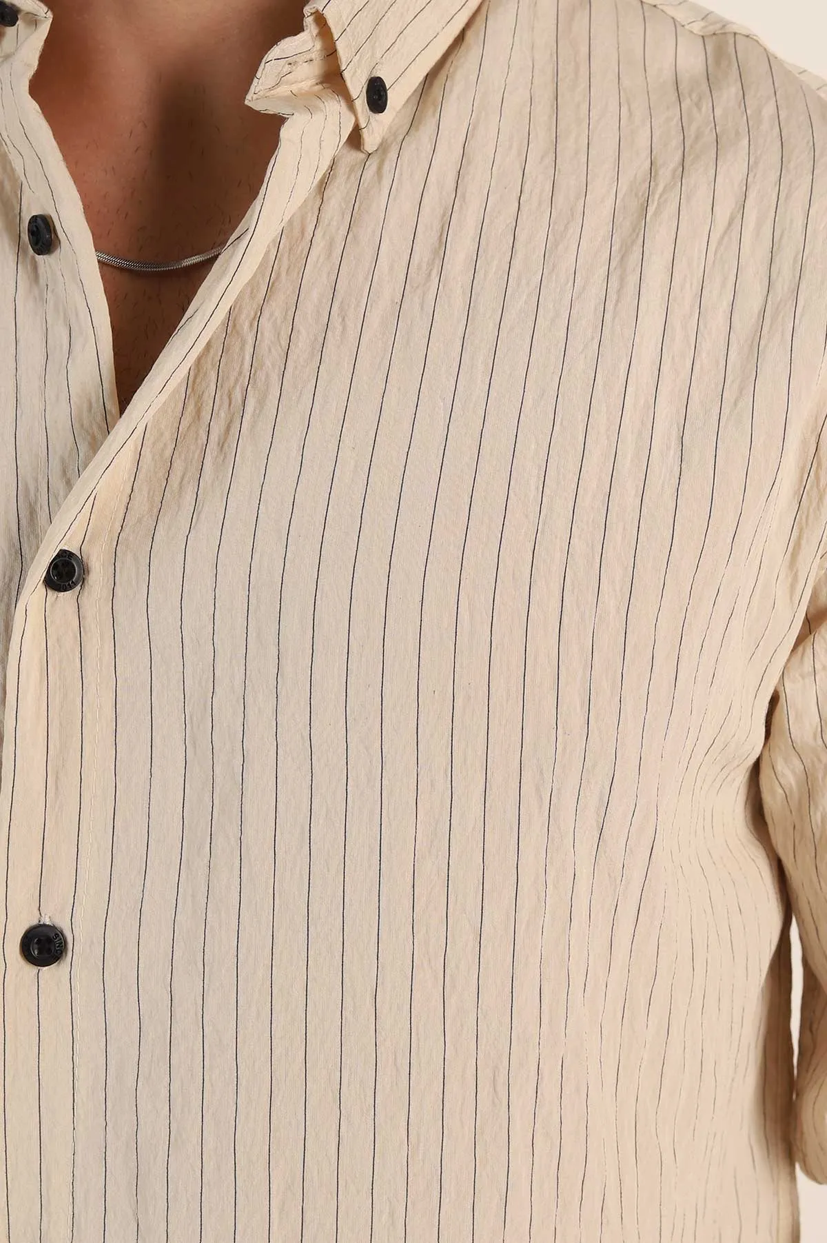 Krem Regular Fit İnce Çizgili Uzun Kollu Erkek Gömlek 369340