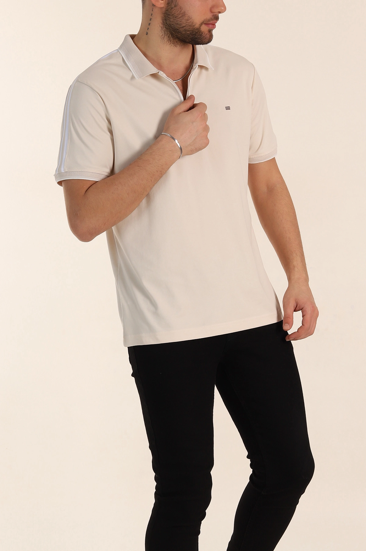 Krem Regular Fit Şerit Detaylı Polo Yaka Erkek Tişört 338447