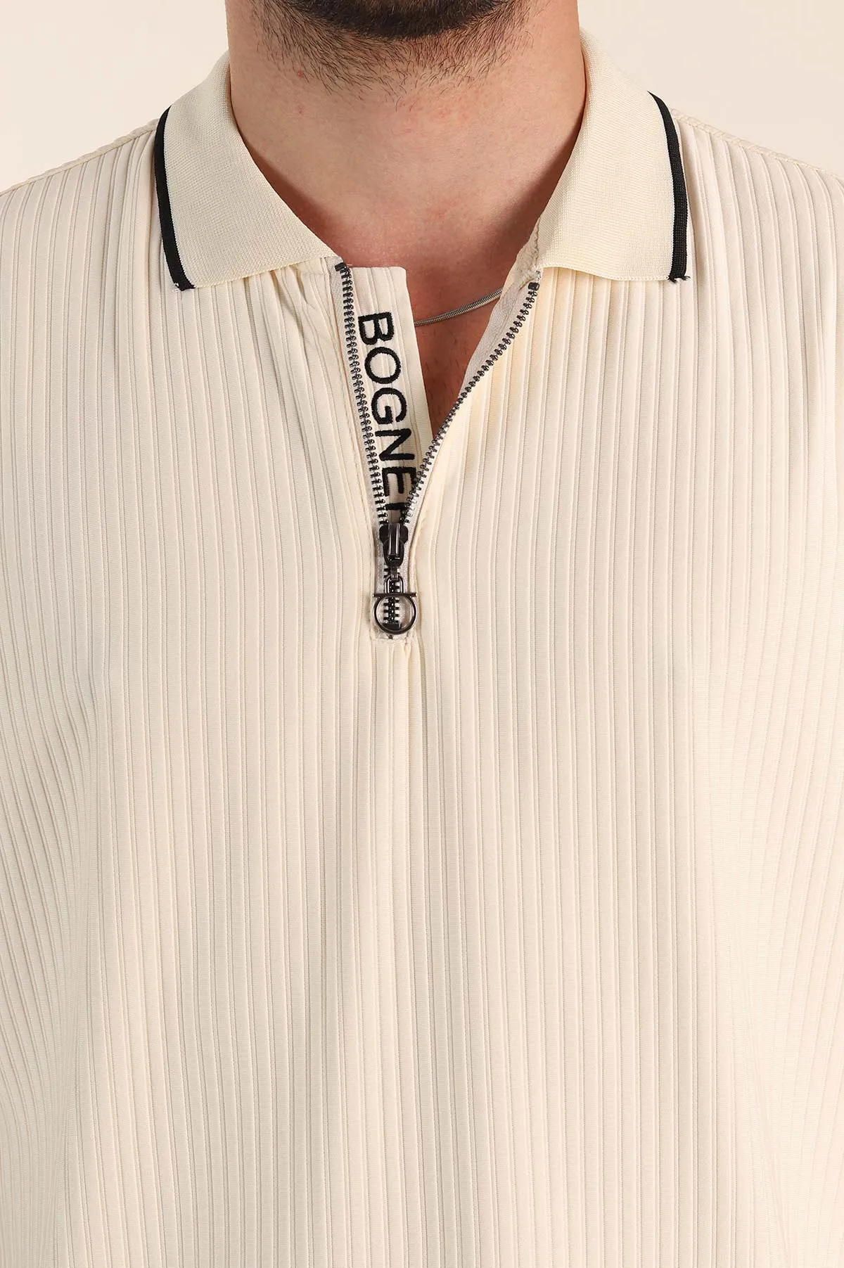 Krem Relaxed Fit Çizgili Fermuarlı Polo Yaka Erkek Tişört 370338