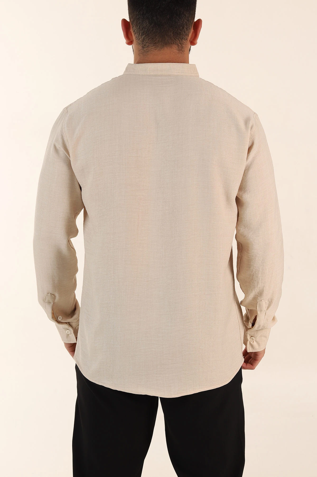 Krem Relaxed Fit Hakim Yaka Yarım Düğmeli Erkek Gömlek 369849