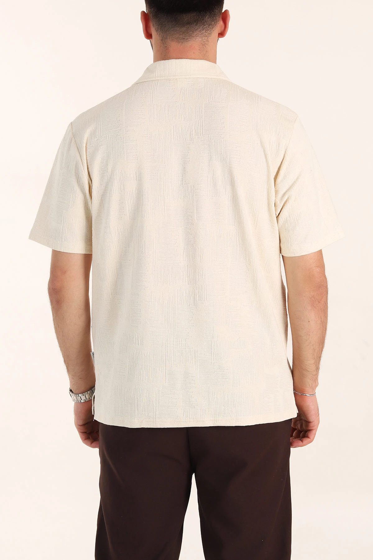 Krem Relaxed Fit Kabartma Desenli Düğmeli Polo Yaka Erkek Tişört 358189
