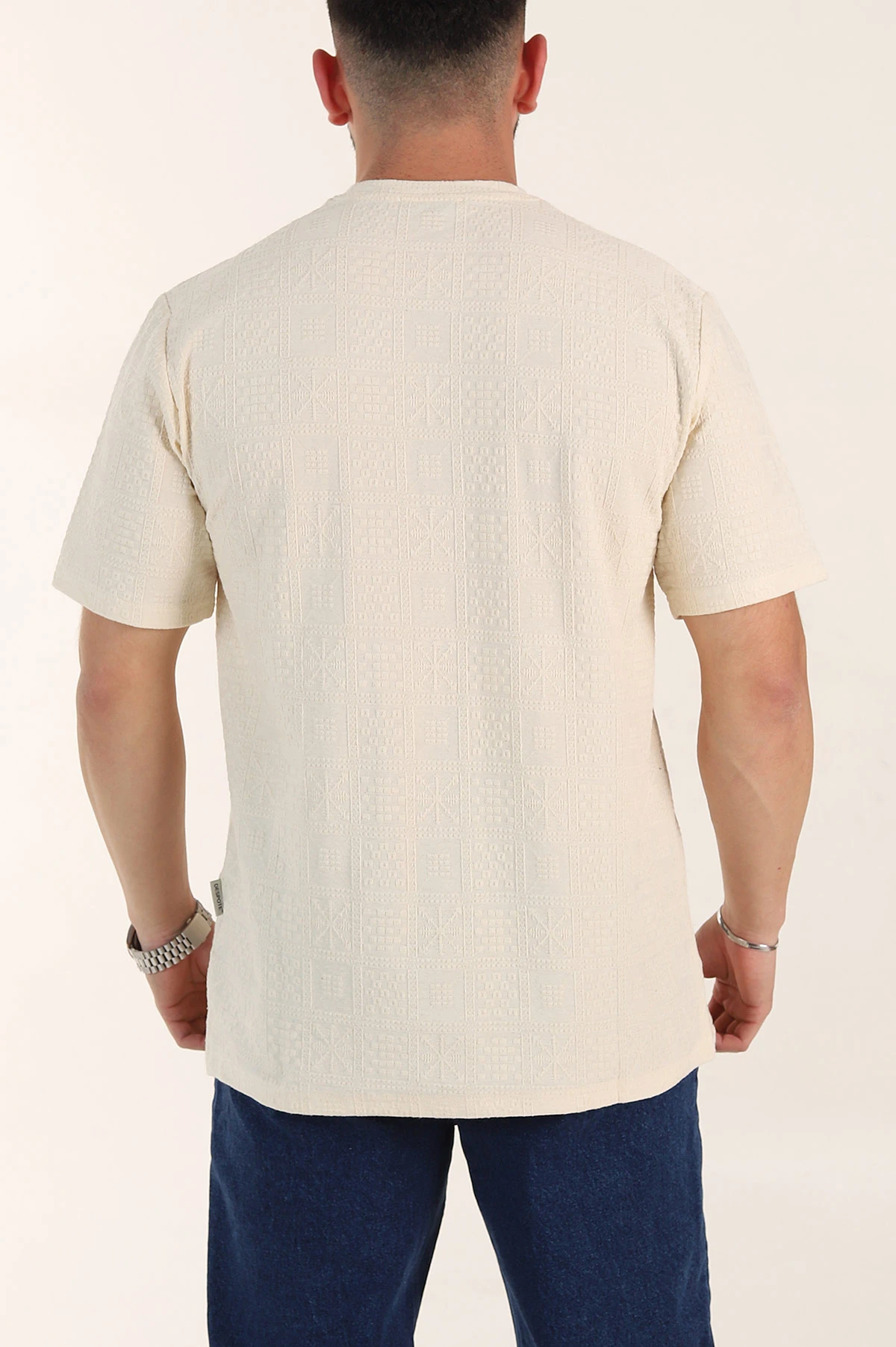 Krem Relaxed Fit Kabartma Desenli Erkek Tişört 358220