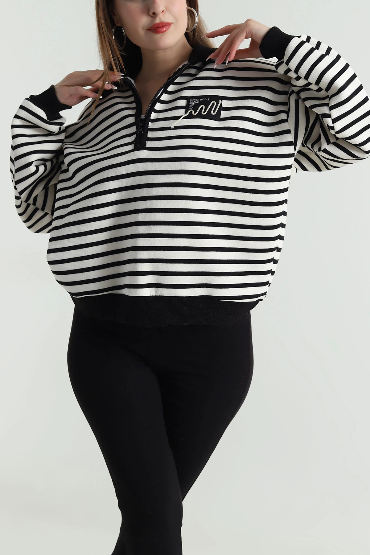 Krem Şardonlu Polo Yaka Kadın Sweat 489522