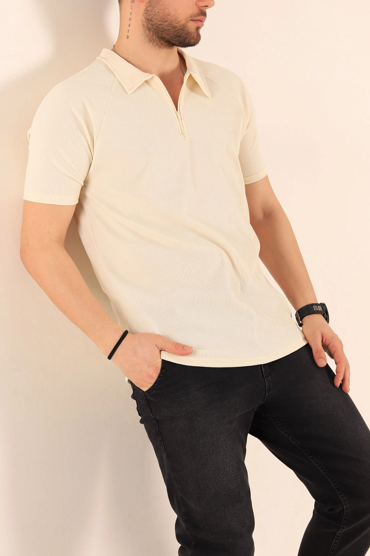 Krem Slim Fit Jakarlı Fermuarlı Polo Yaka Erkek Tişört 256030
