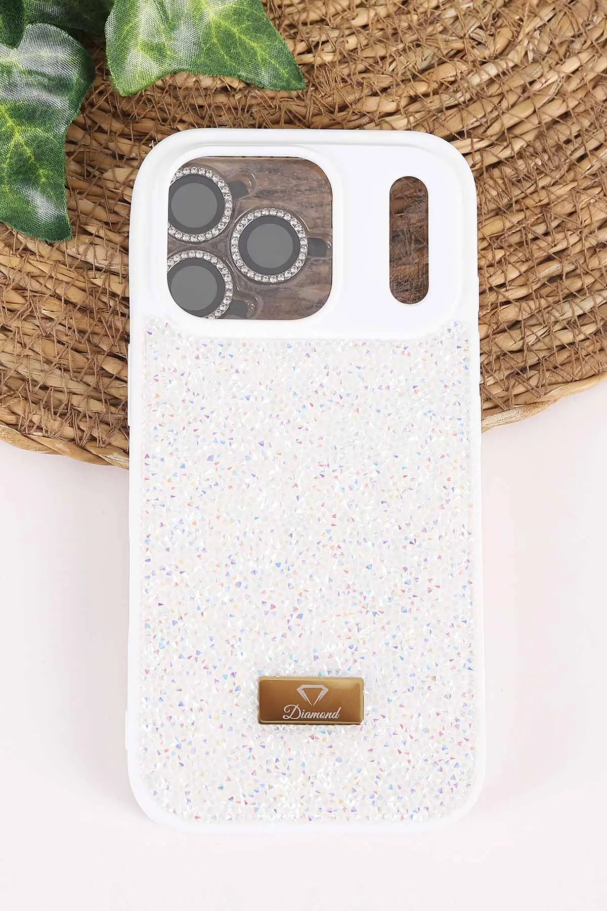 Krem TeknoCase İPhone 17 Pro Uyumlu Ella Diamond Case Serisi Lens Hediyeli Sert Silikon Telefon Kılıfı 457828