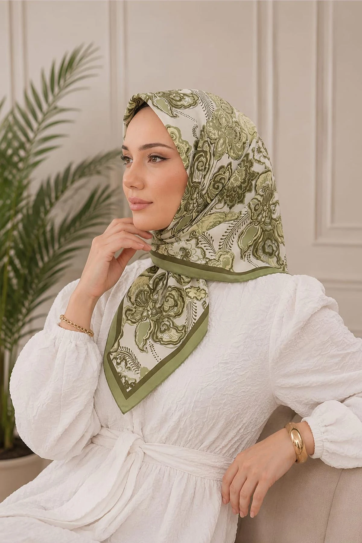 Küf Yeşil 95x95 Cm Dijital Baskılı Mercan Desen Soft Eşarp 473266