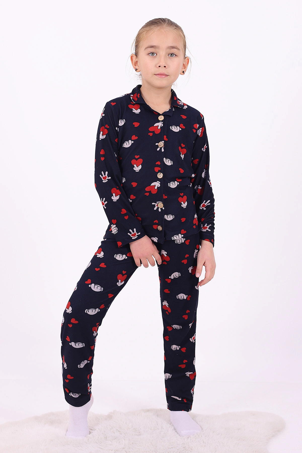 Lacivert (4-12 Yaş)Kalp Desenli Düğmeli Kız Çocuk Pijama Takımı 329809