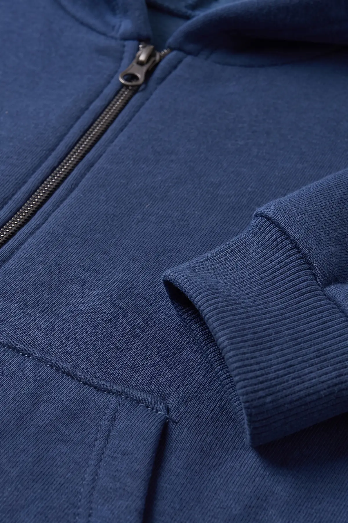 Lacivert (5-12 Yaş) Baskısız Fermuarlı Kapüşonlu 3 ip Şardonlu Erkek Çocuk Sweatshirt 483574