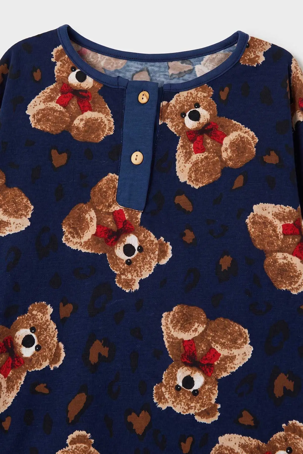 Lacivert (6-14 Yaş) Desenli Yakadan Yarım Düğmeli  Süprem Kumaş Kız Çocuk Pijama Takımı 487218