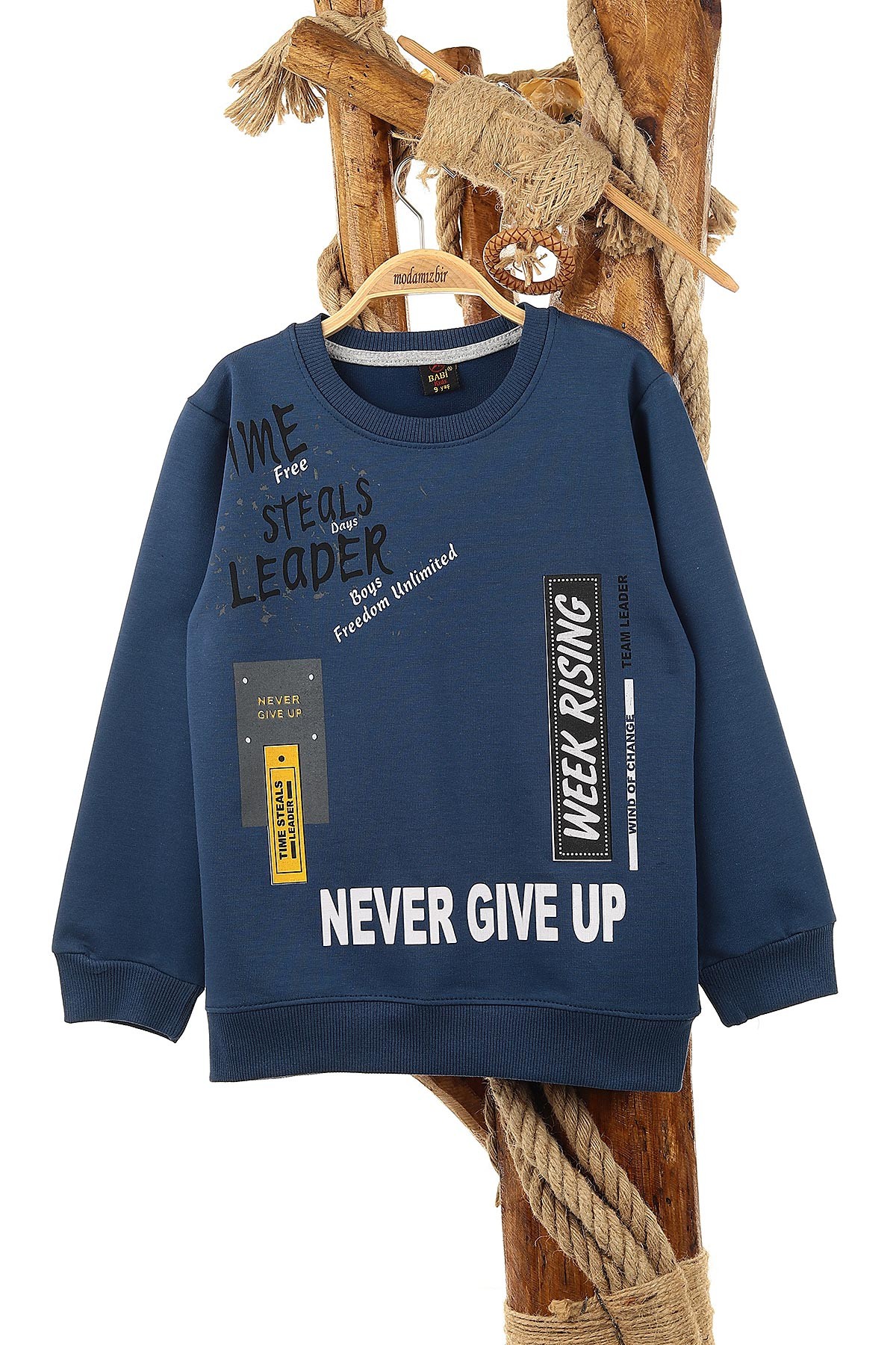 Lacivert (9-12 Yaş) Never Gıve Up Baskılı Erkek Çocuk Sweat 150918