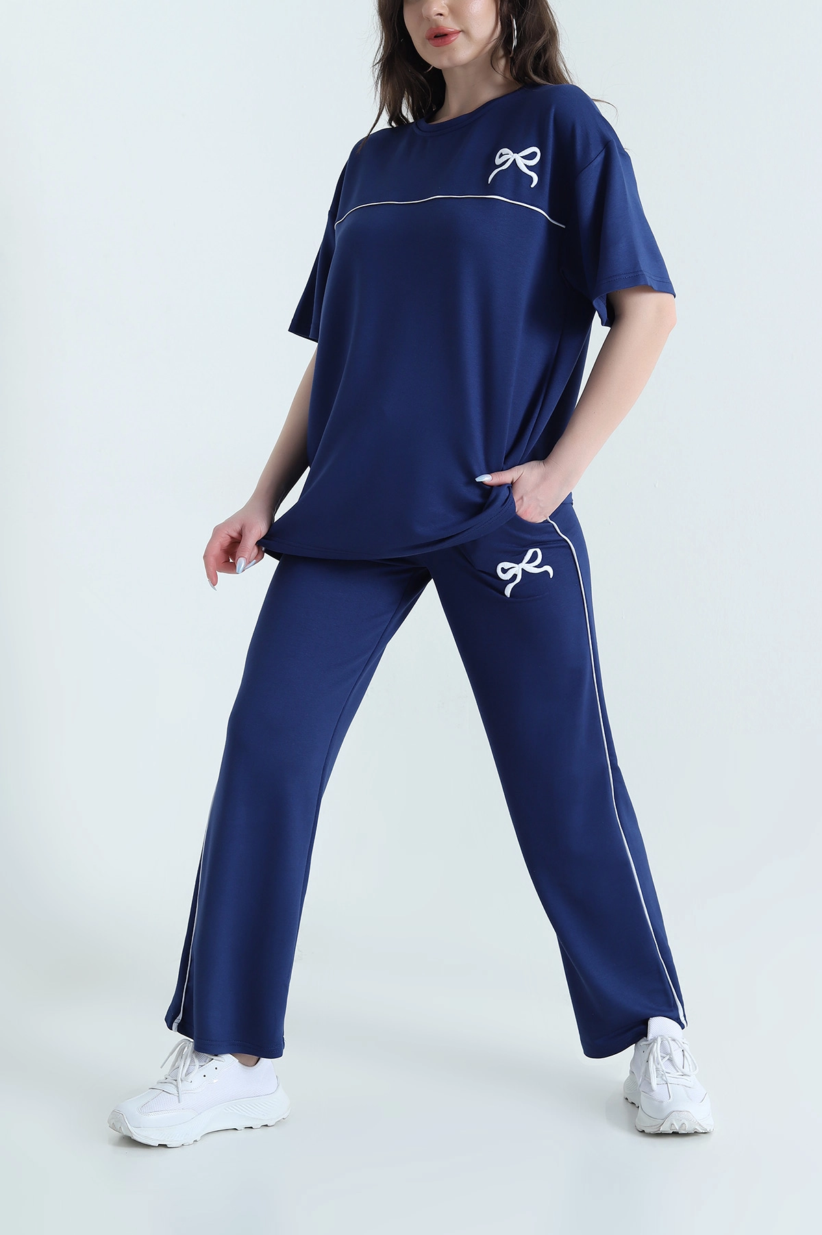Lacivert Arabiyeli Nakış Detay Kristal İkili Takım 445591