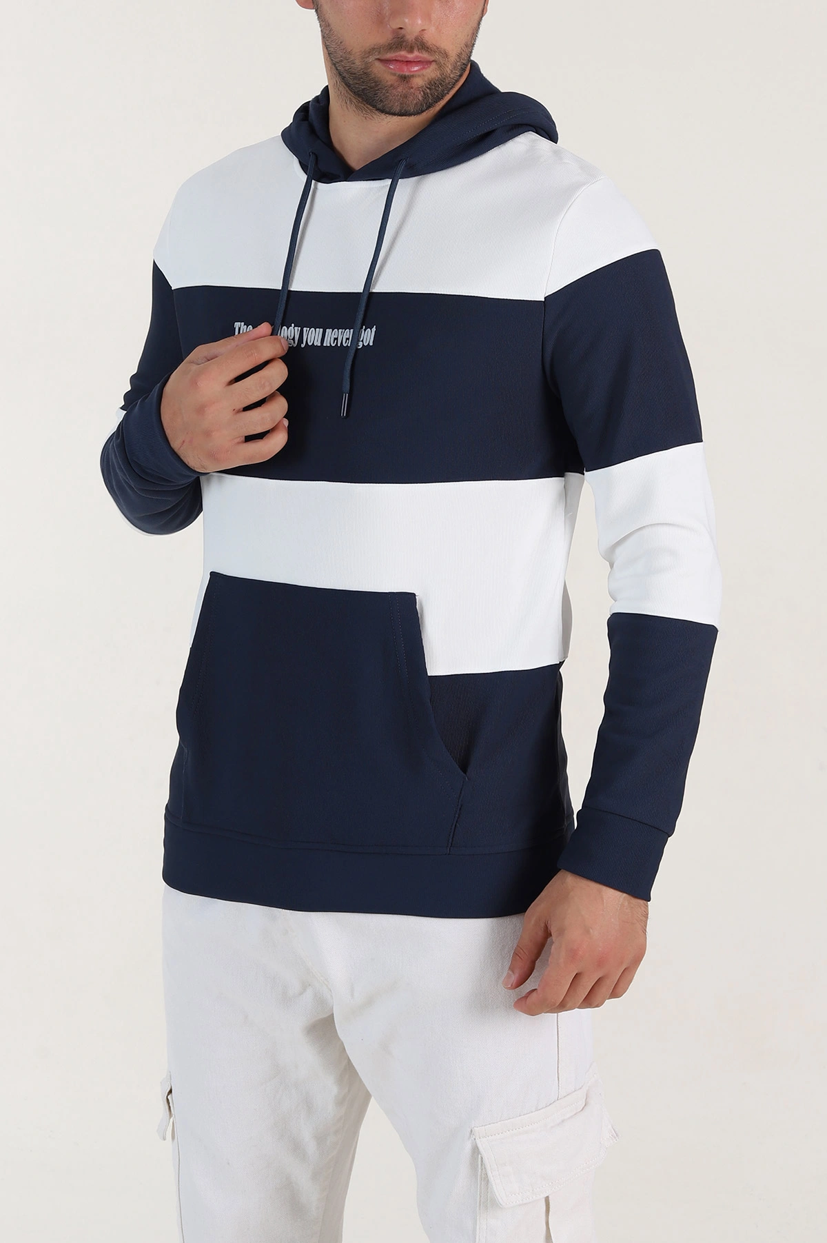 Lacivert Beyaz Cep Detaylı Yazılı Kapüşonlu Erkek Sweatshirt 396163