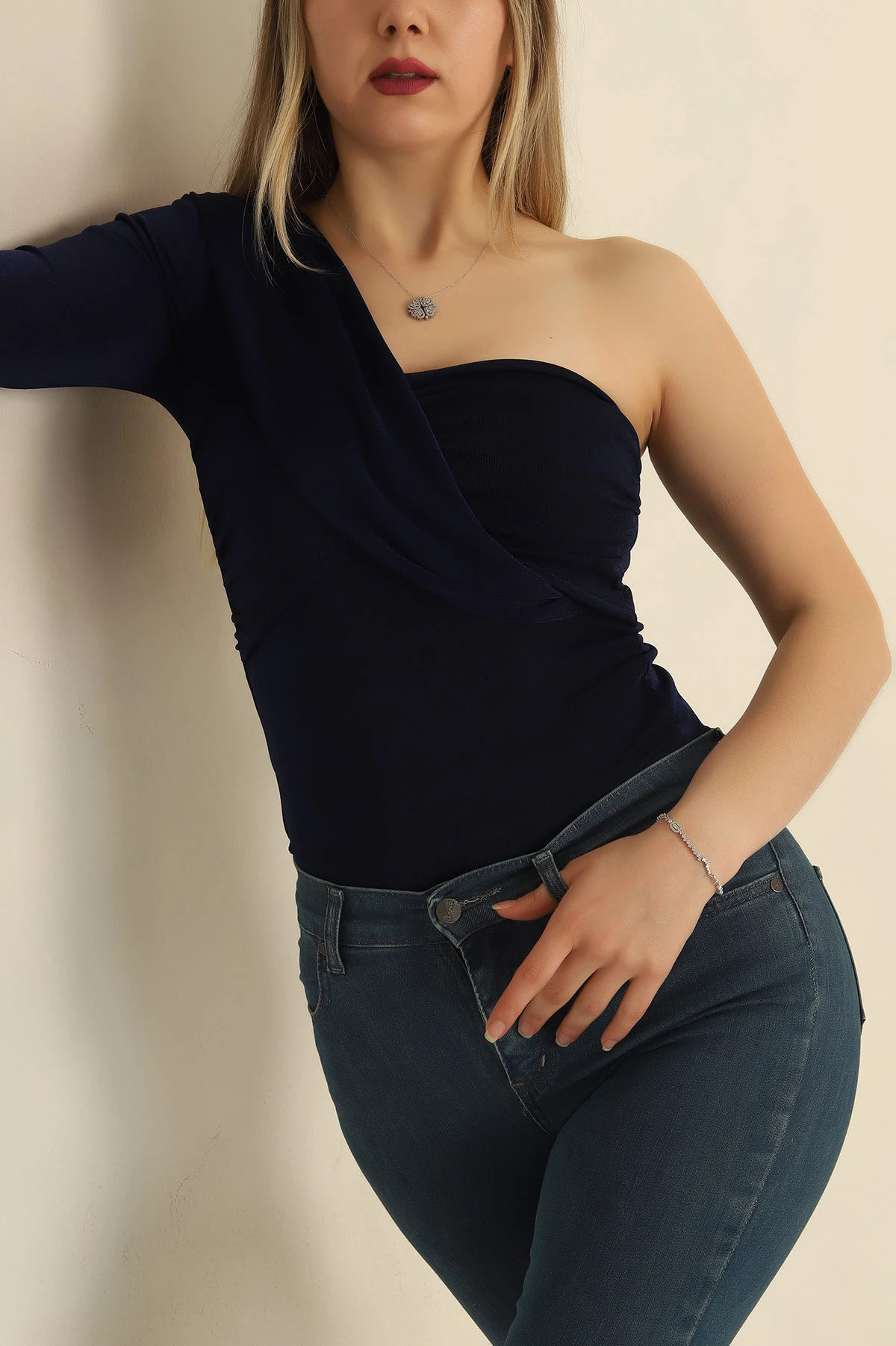 Lacivert Büzgülü Buzzy Kumaş Bluz 250138