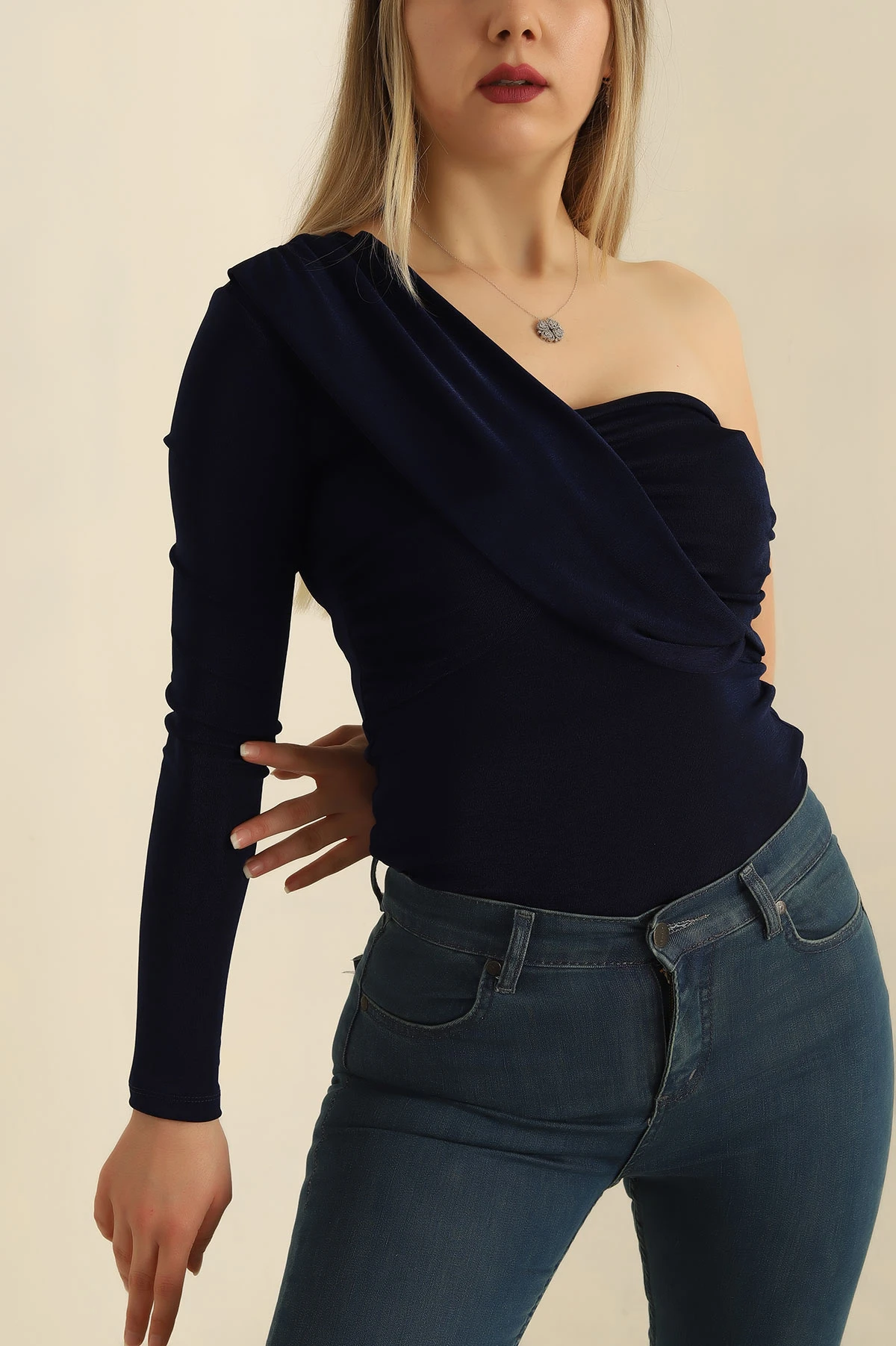 Lacivert Büzgülü Buzzy Kumaş Bluz 250138