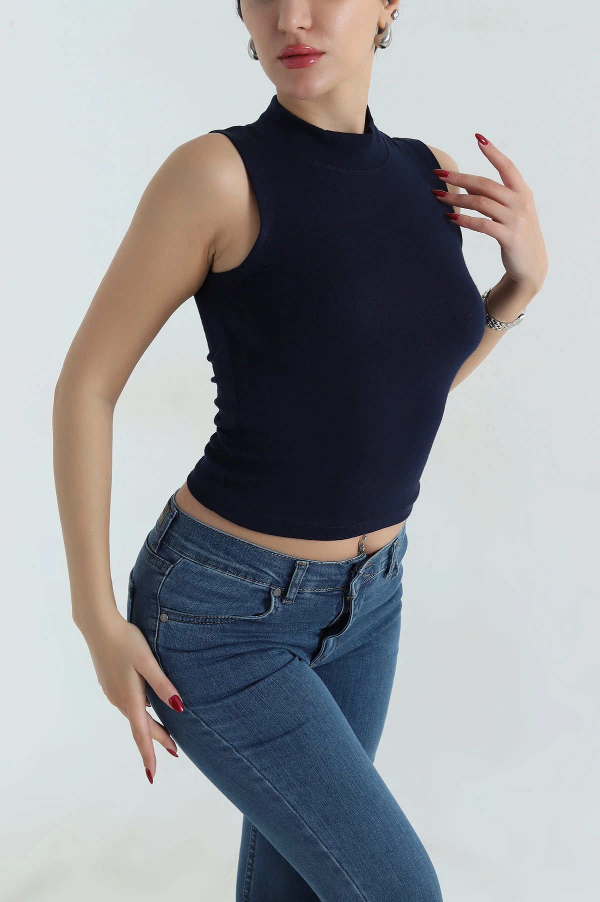 Lacivert Buzi Yarım Boğazlı Sıfır Kol Kadın Badi 415554