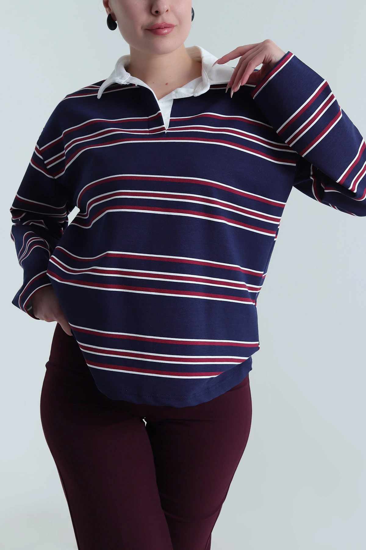 Lacivert Çizgili Polo Yaka İki İp Kadın Sweat 492568