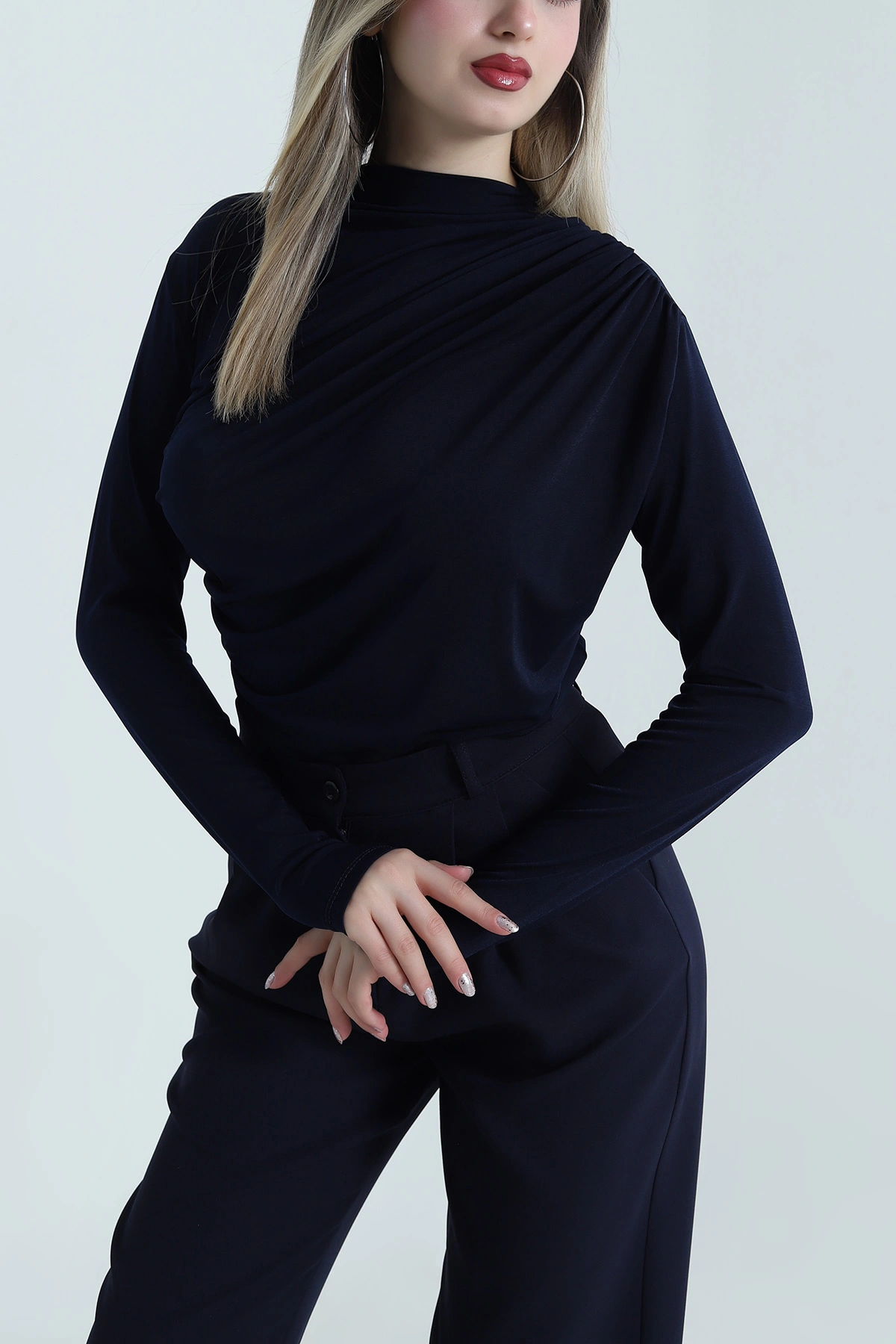 Lacivert Drapeli Sandy Kadın Bluz 487717