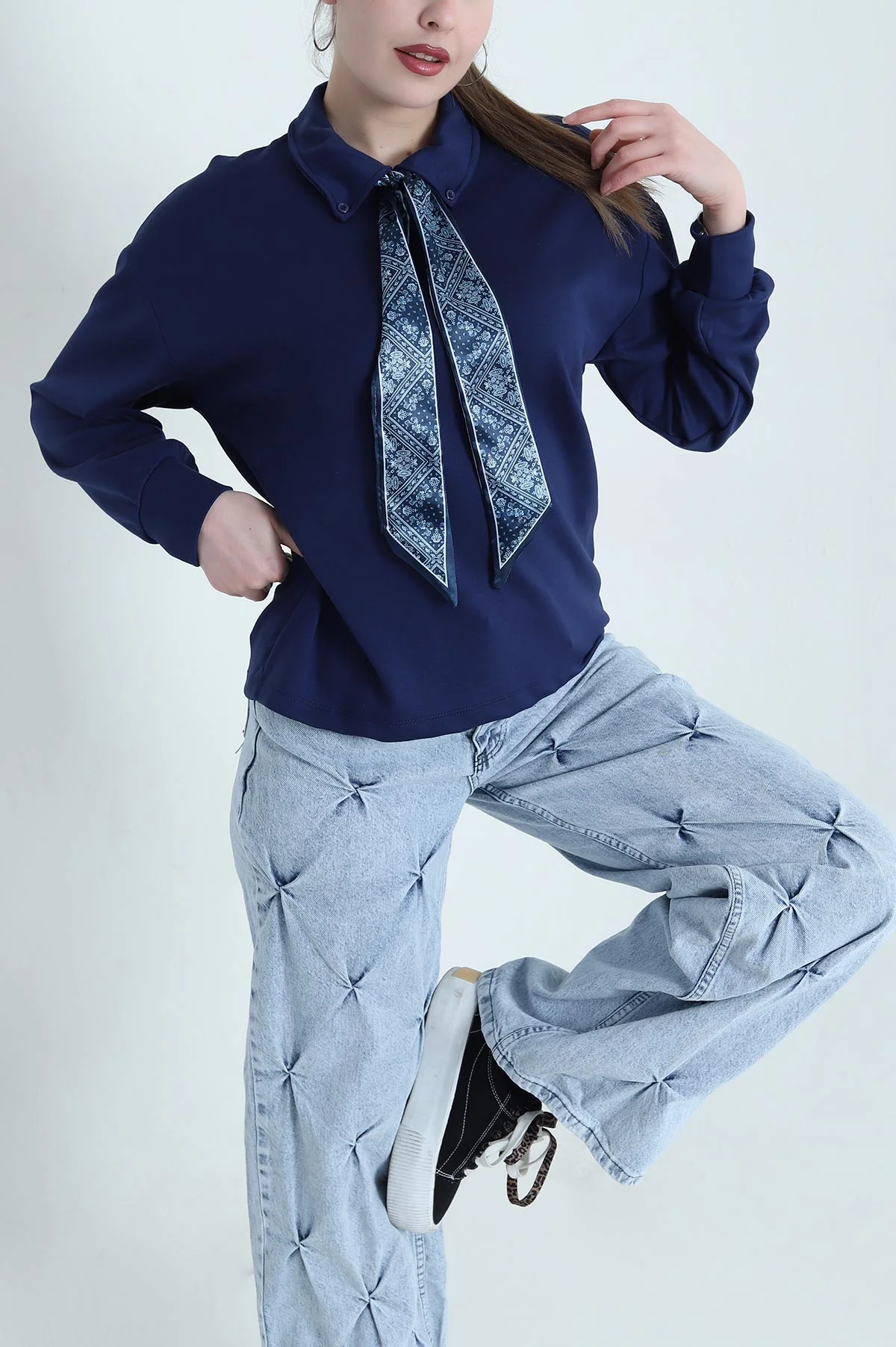 Lacivert Fularlı Kadın Modal Bluz 441395