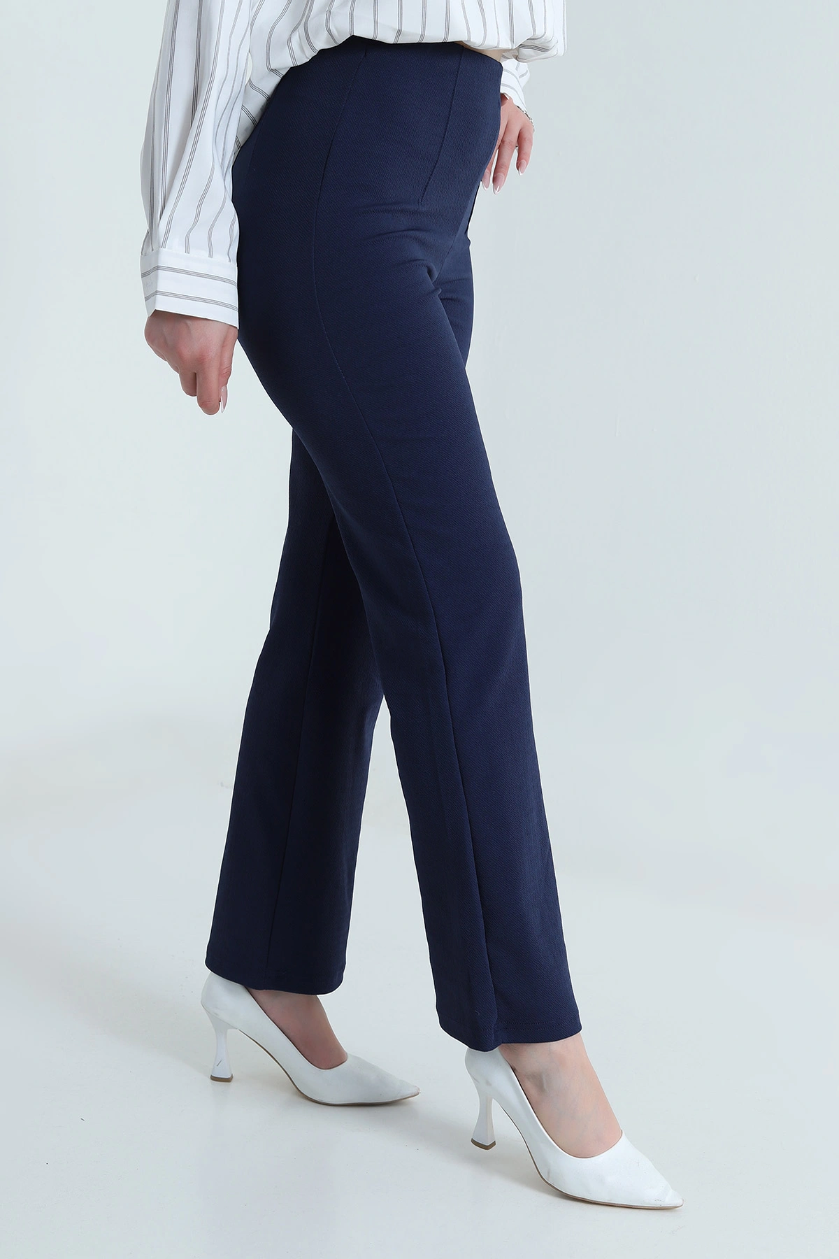 Lacivert Jakarlı Crep Likralı Kadın Pantolon 491084