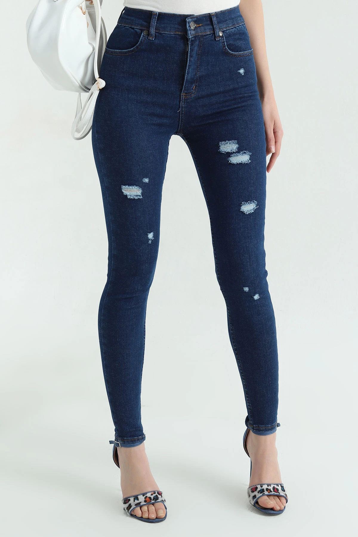 Lacivert Lazer Kesim Slim Fit Kadın Kot Pantolon 367035