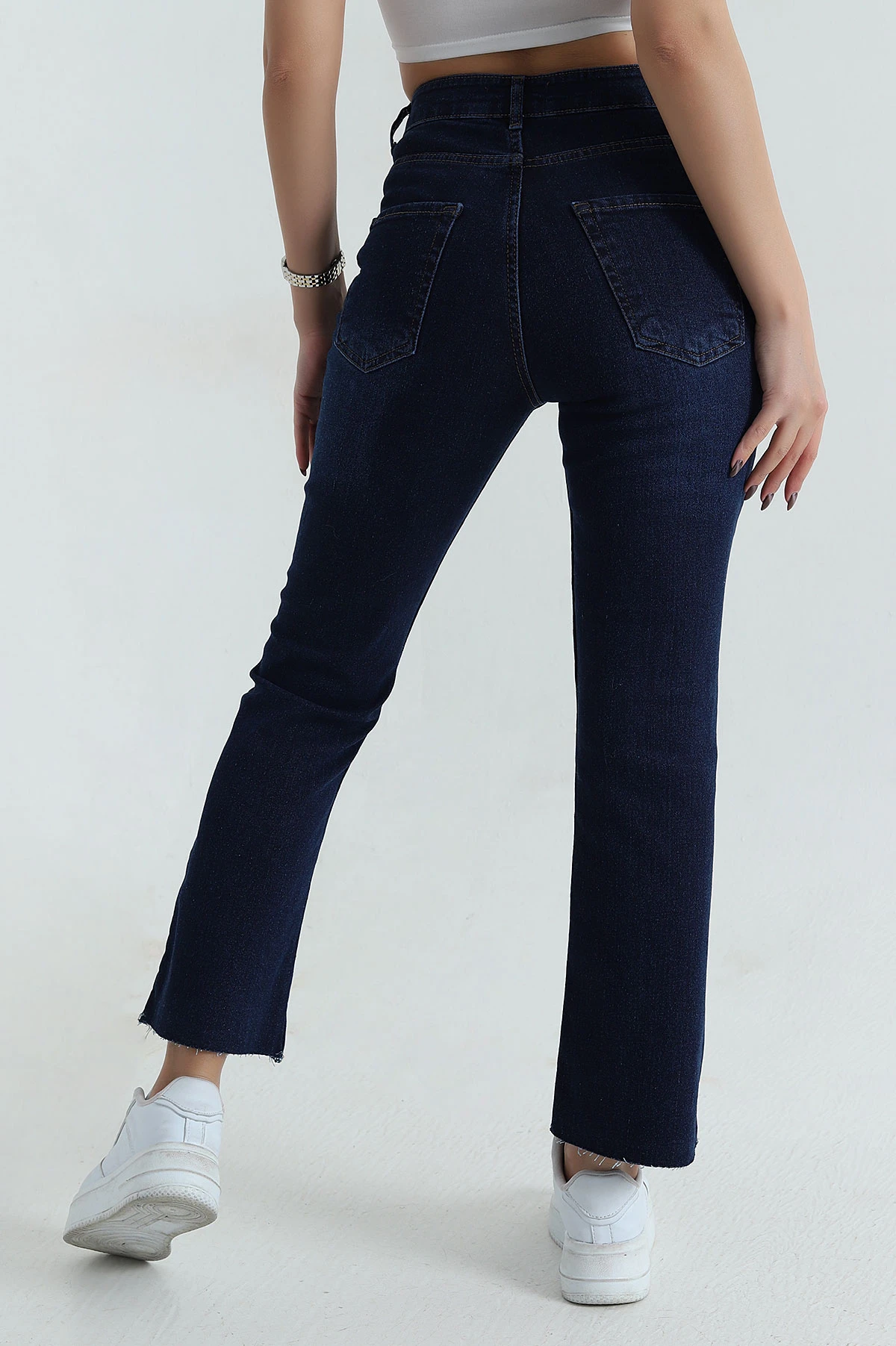 Lacivert Lazer Paça Likralı Kadın Kot Pantolon 409730