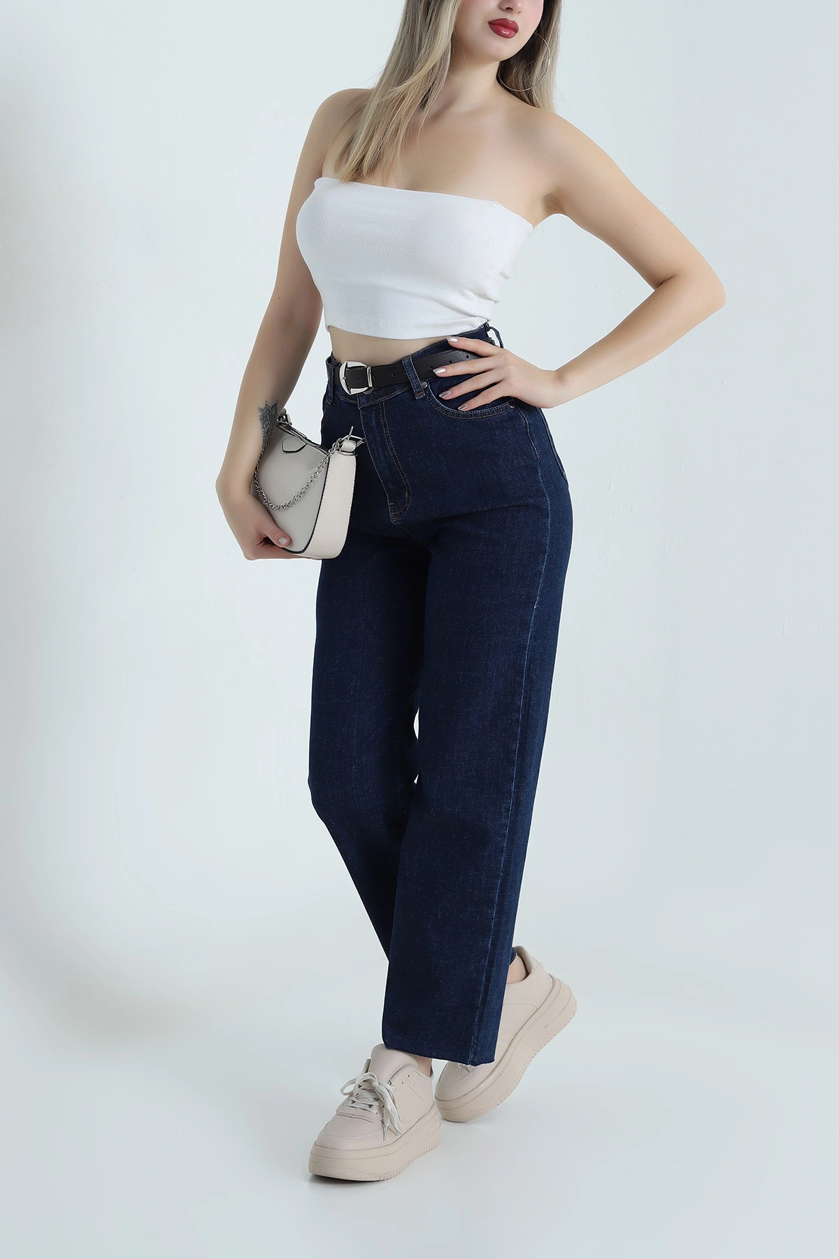 Lacivert Lİkralı Kemerli Boyfit Kadın Kot Pantolon 489582