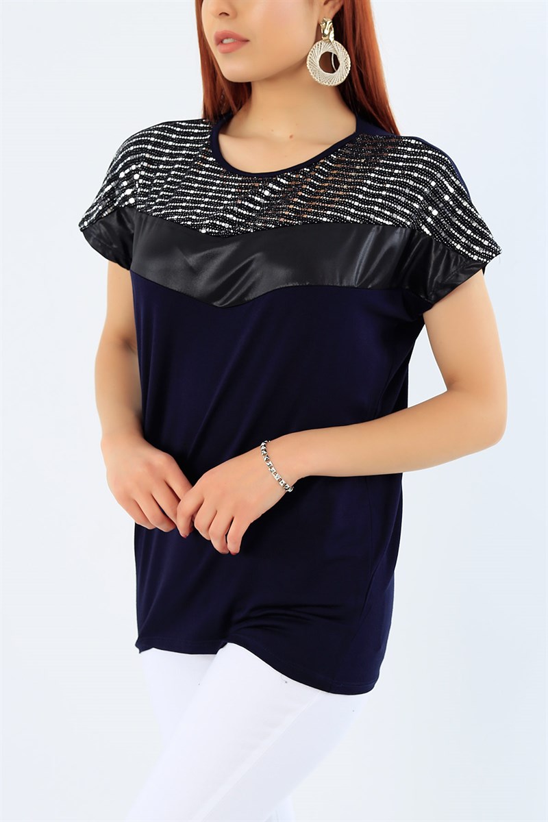 Lacivert Likralı Pul İşlemeli Bluz 31849
