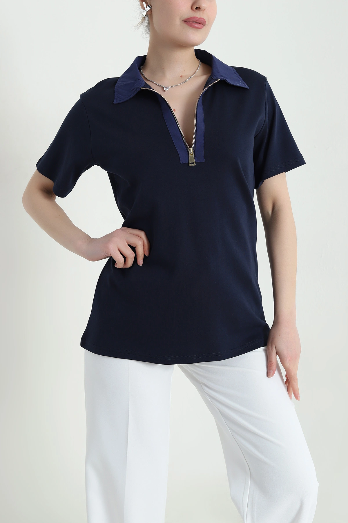Lacivert Polo Yaka Kristal Kadın Bluz 449062