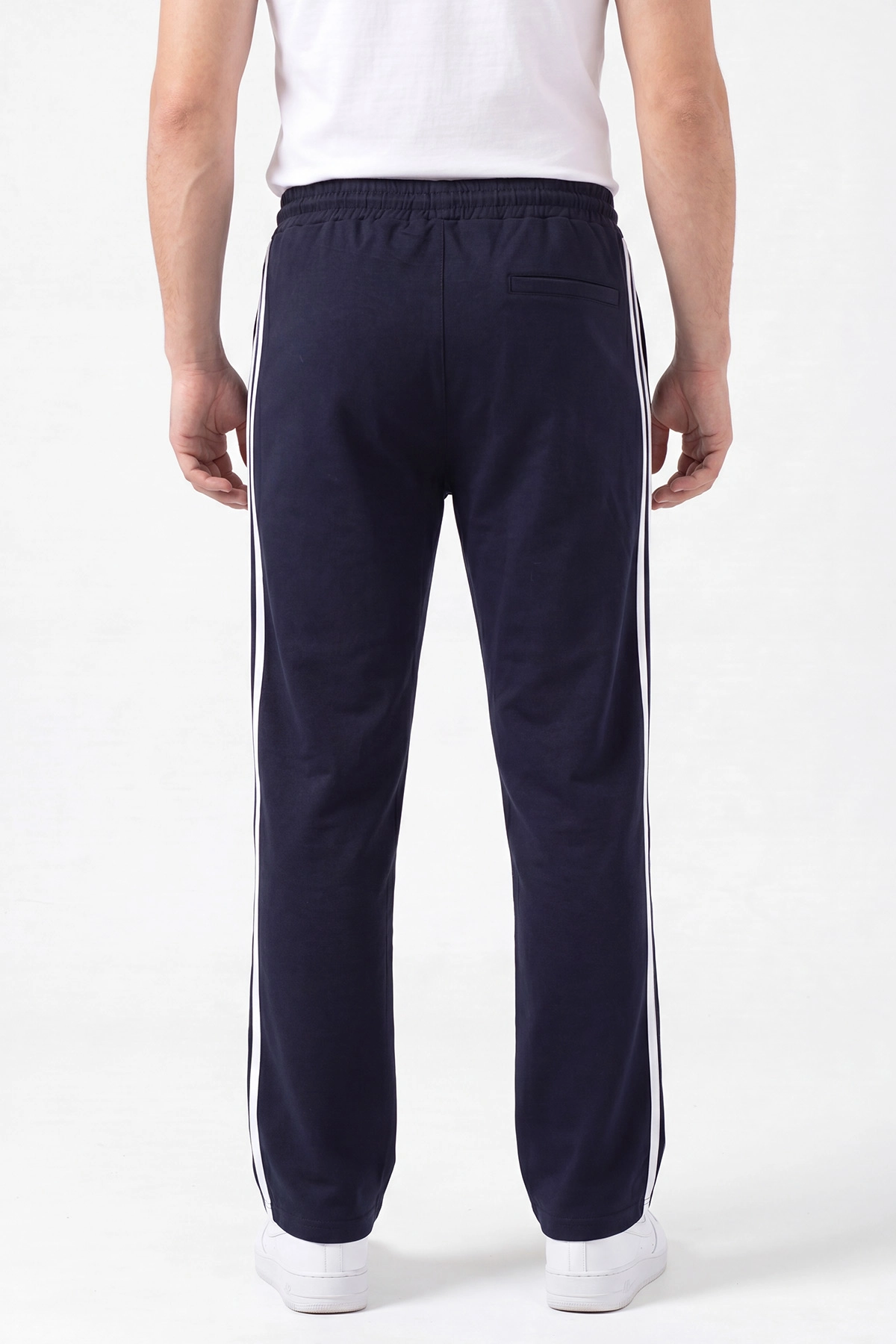Lacivert Regular Fit Şerit Detaylı Fermuarlı Cepli Erkek Eşofman Altı 402381