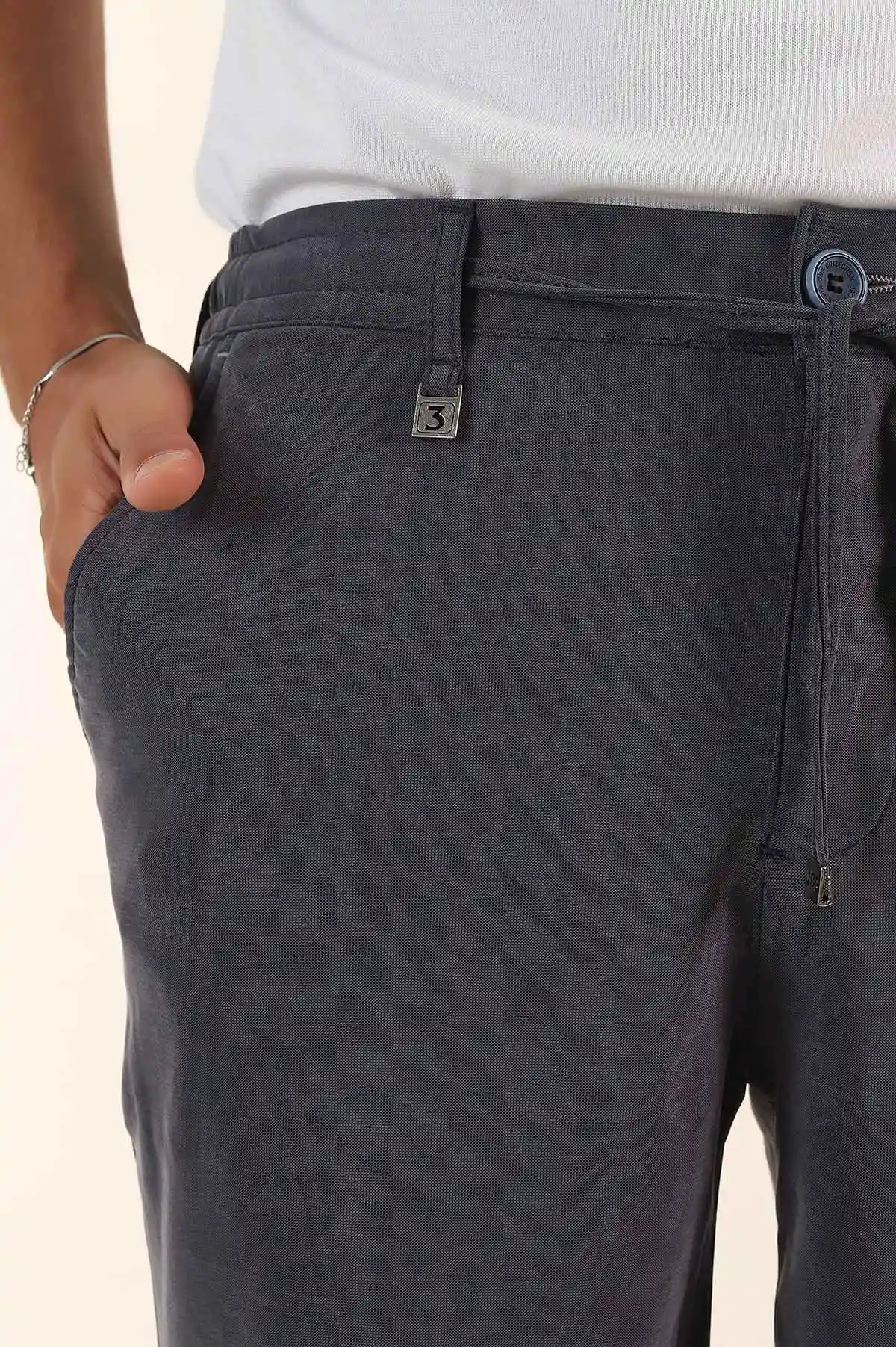 Lacivert Relaxed Fit Bel Lastikli Likralı Erkek Şort 380967