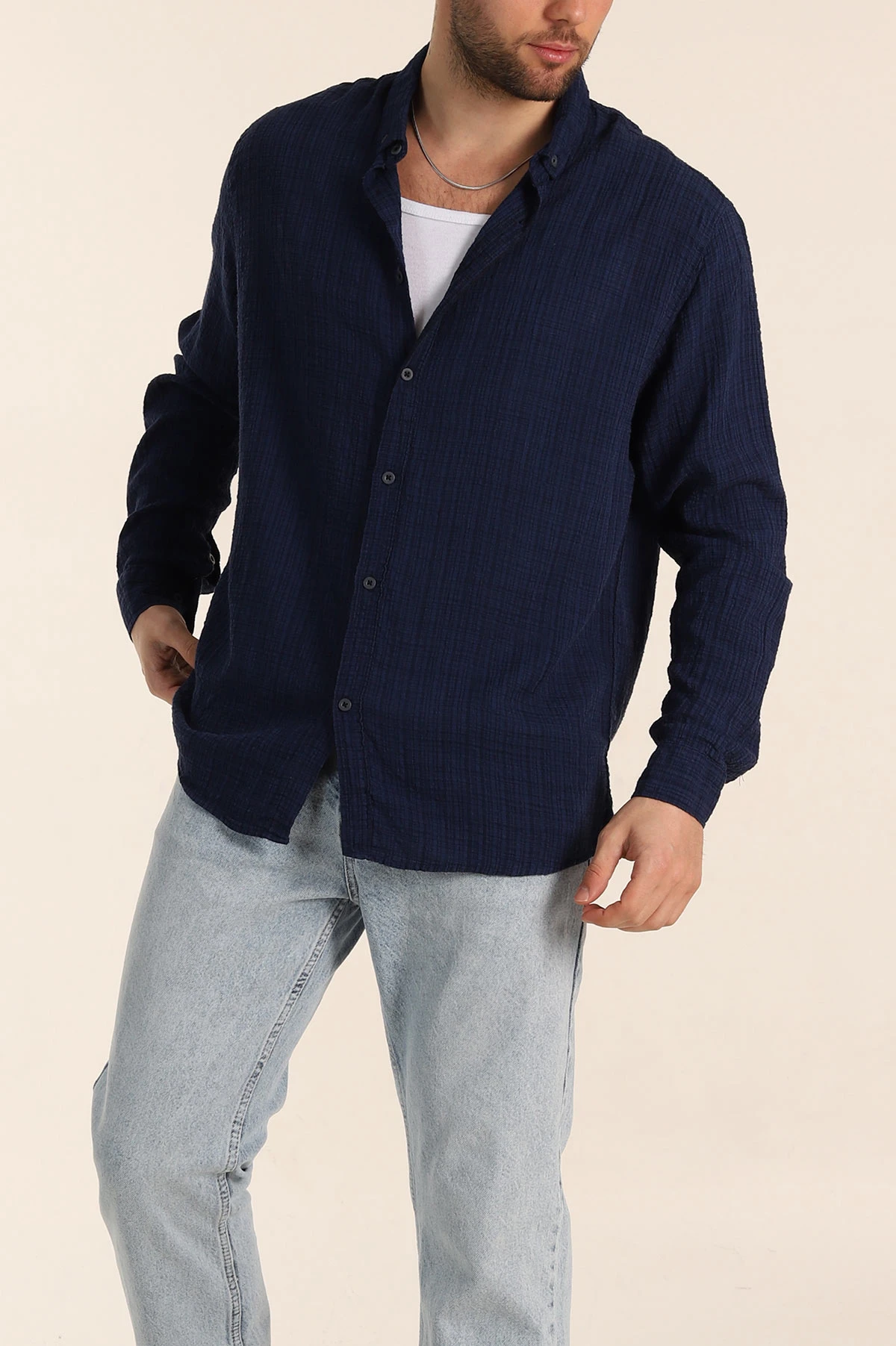 Lacivert Relaxed Fit Keten Kare Dokulu Ata Yaka Erkek Gömlek 339180