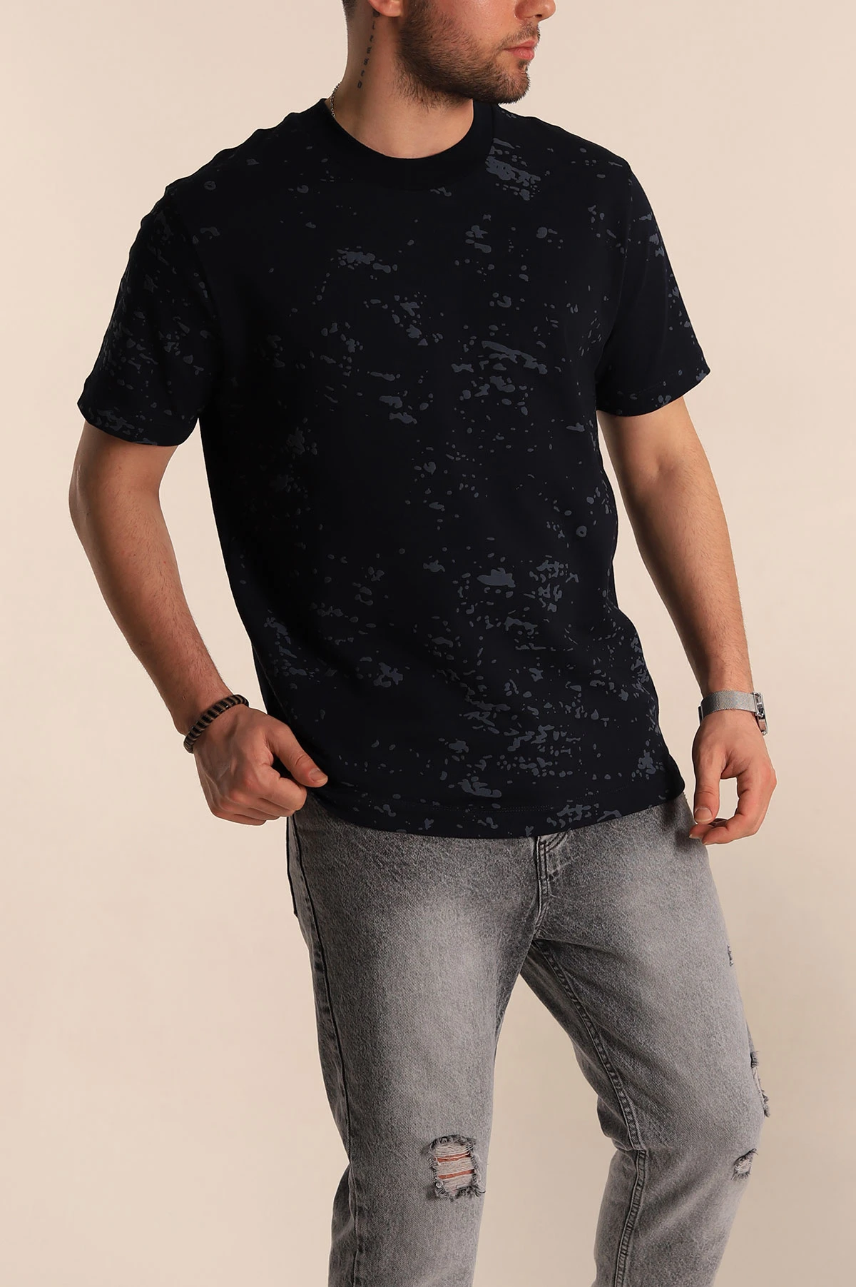 Lacivert Relaxed Fit Sprey Baskılı Erkek Tişört 261623