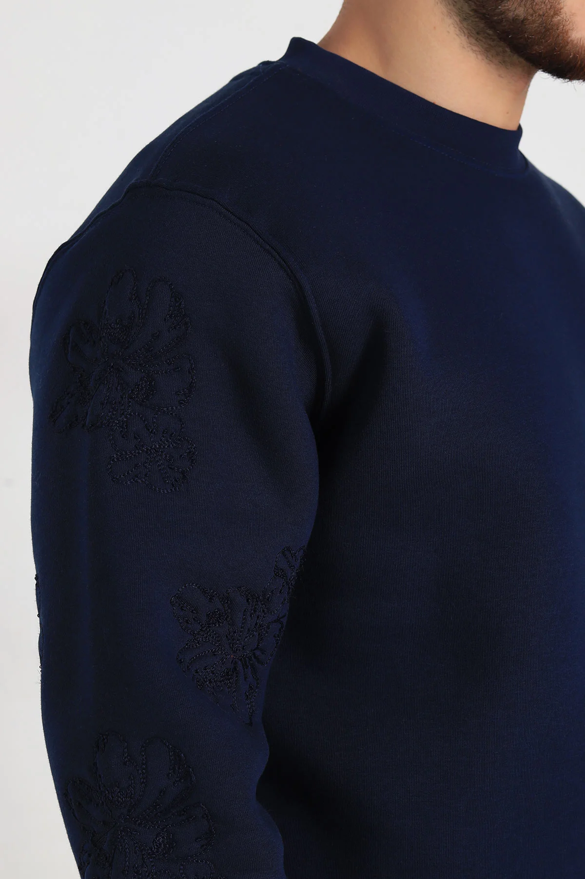 Lacivert Relaxed Fit Üç İp Şardonlu Nakış Detaylı Erkek Sweatshirt 311184