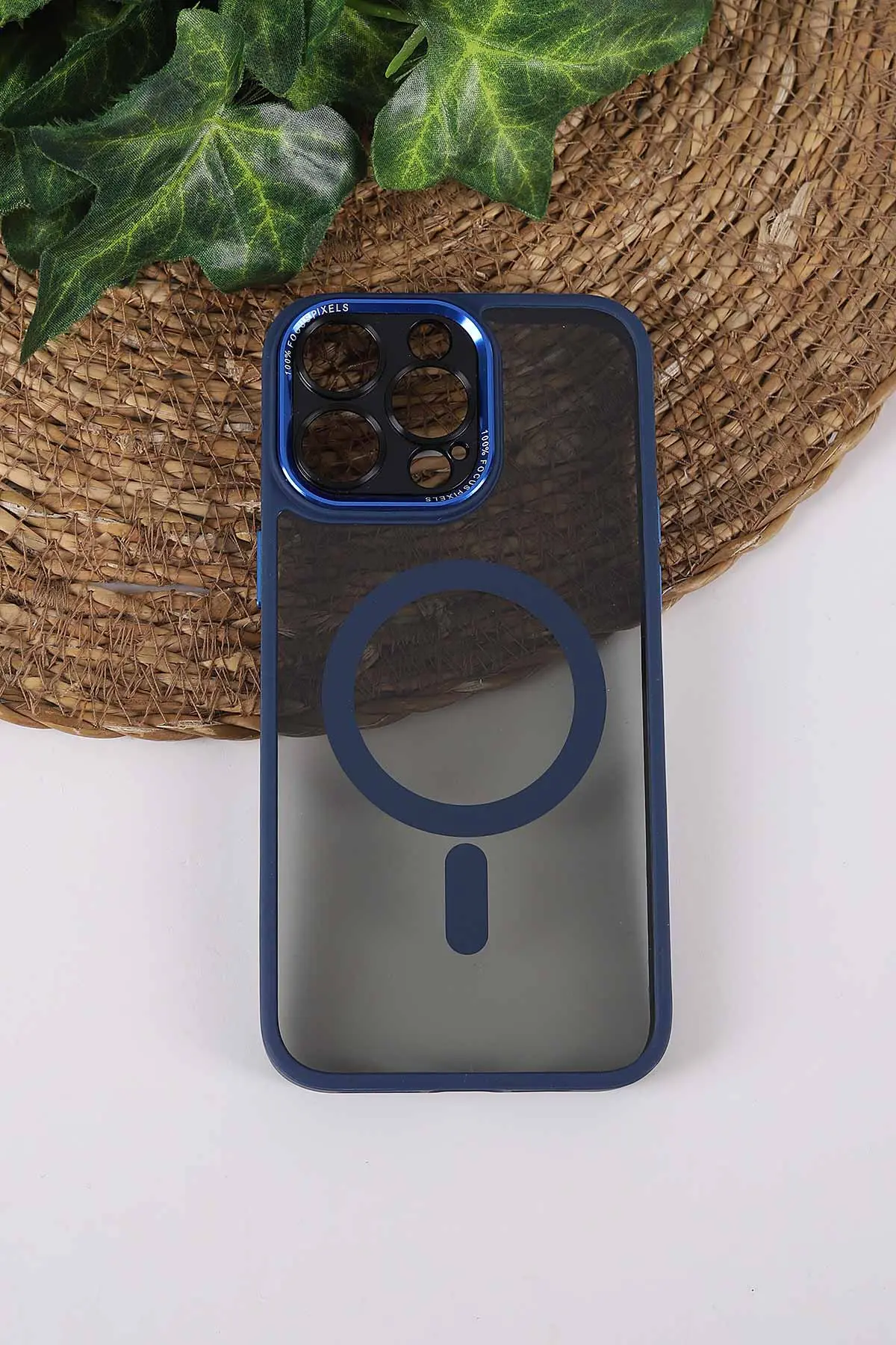 Lacivert TeknoCase İPhone 15 Pro Max Uyumlu Wesley Case Serisi Magsafe Özellikli Transparan Sert Silikon Telefon Kılıfı 430608