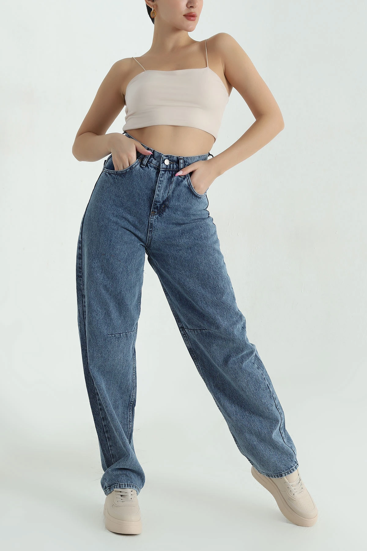 Lacivert Tokalı Cepli Baggy Kadın Kot Pantolon 375577