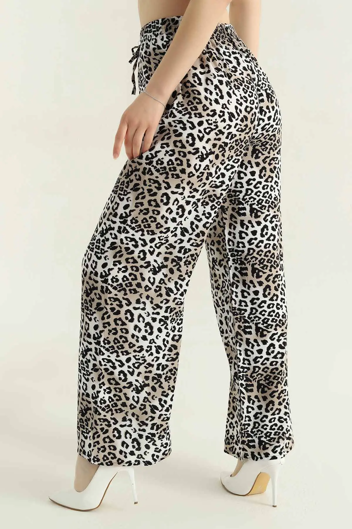 Leopar Desenli Bel Lastikli Dokuma Kadın Pantolon 357147