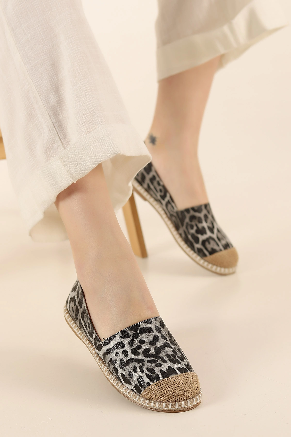 Leopar Desenli Kadın Espadril Ayakkabı 348958
