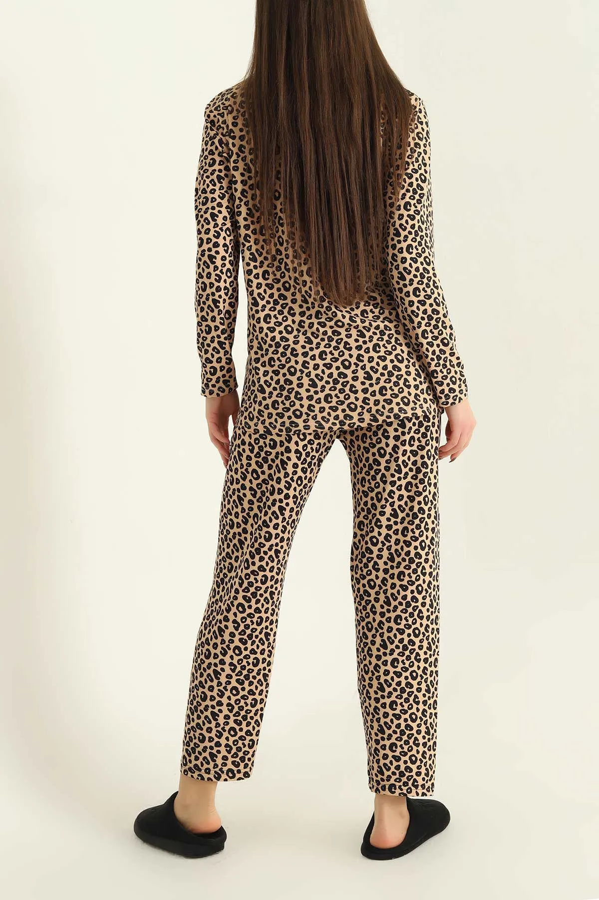 Leopar Milan Düğmeli Bayan Pijama Takımı 329617
