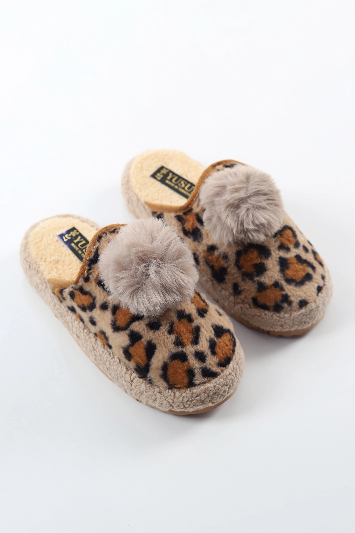 Leopar Peluş Önü Kapalı Kadın Ev Terliği 493467