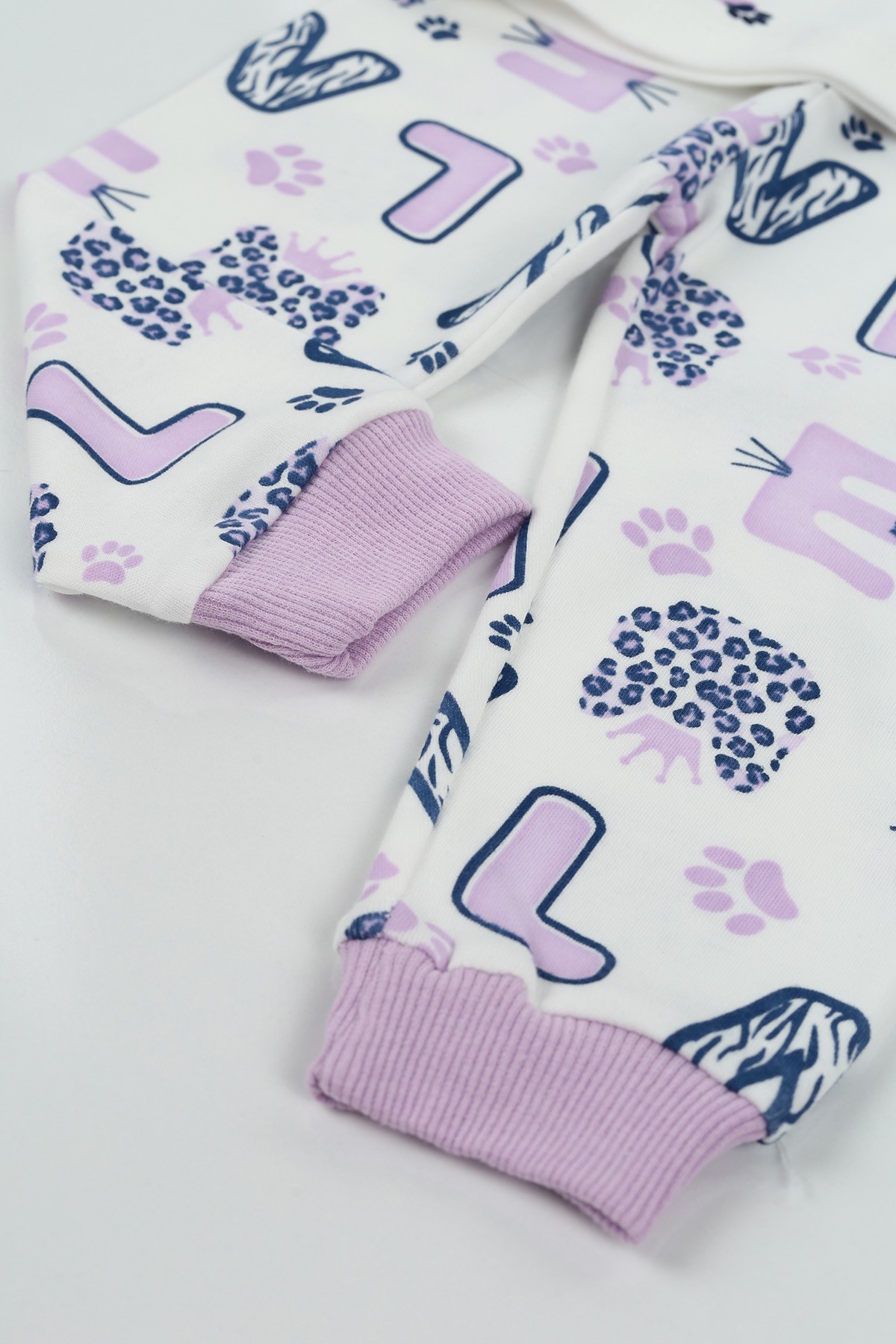 Lila (1-3 Yaş) Love Leopar Kedi Kız Çocuk Pijama Takımı 128990
