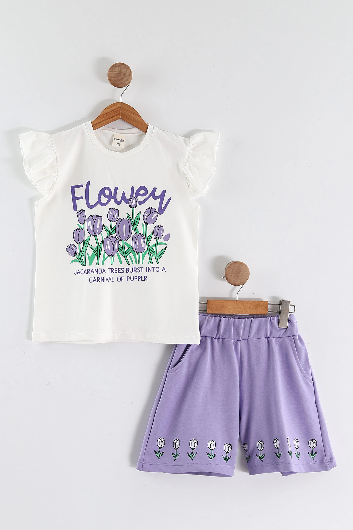 Lila (1-9 Yaş) Flower Baskılı Koldan Fırfırlı Tişörtlü ve Cepli Şortlu Süprem Kız Çocuk Yazlık Takım 456420