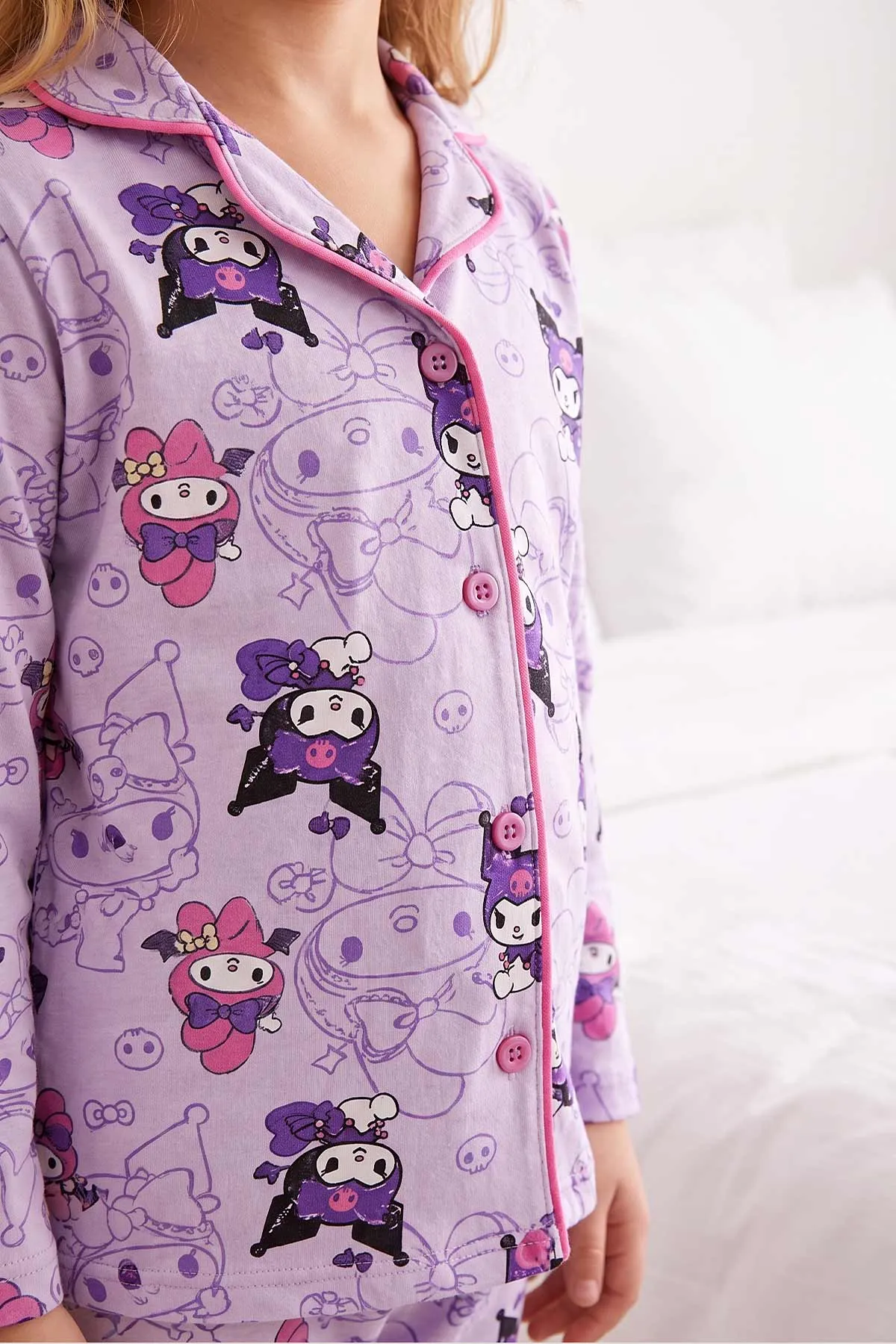 Lila (4-12 Yaş) Desenli   Uzun Kol  Ön Düğmeli Göz Bandı Detaylı Kız Çocuk Pijama Takım 473659