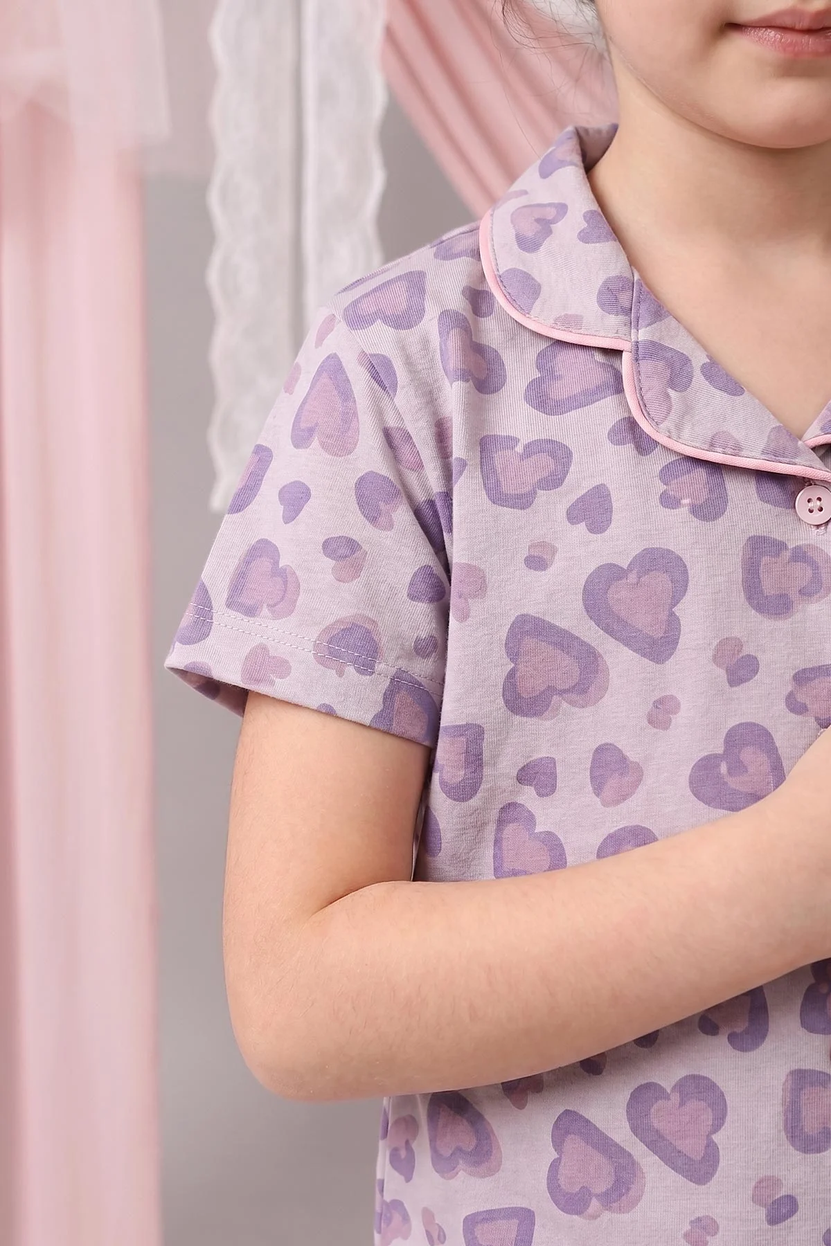 Lila (4-12 Yaş) Kalp Desenli Kıl Biyeli Göz Bandı Detaylı Şortlu Kız Çocuk Pijama Takım 460887